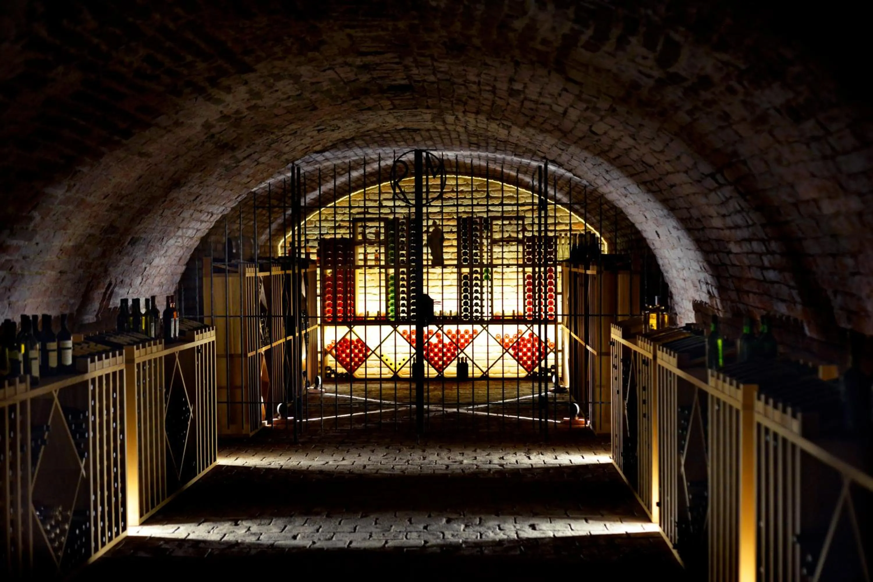 Evening entertainment in PROSECCO RESIDENCE MARKO