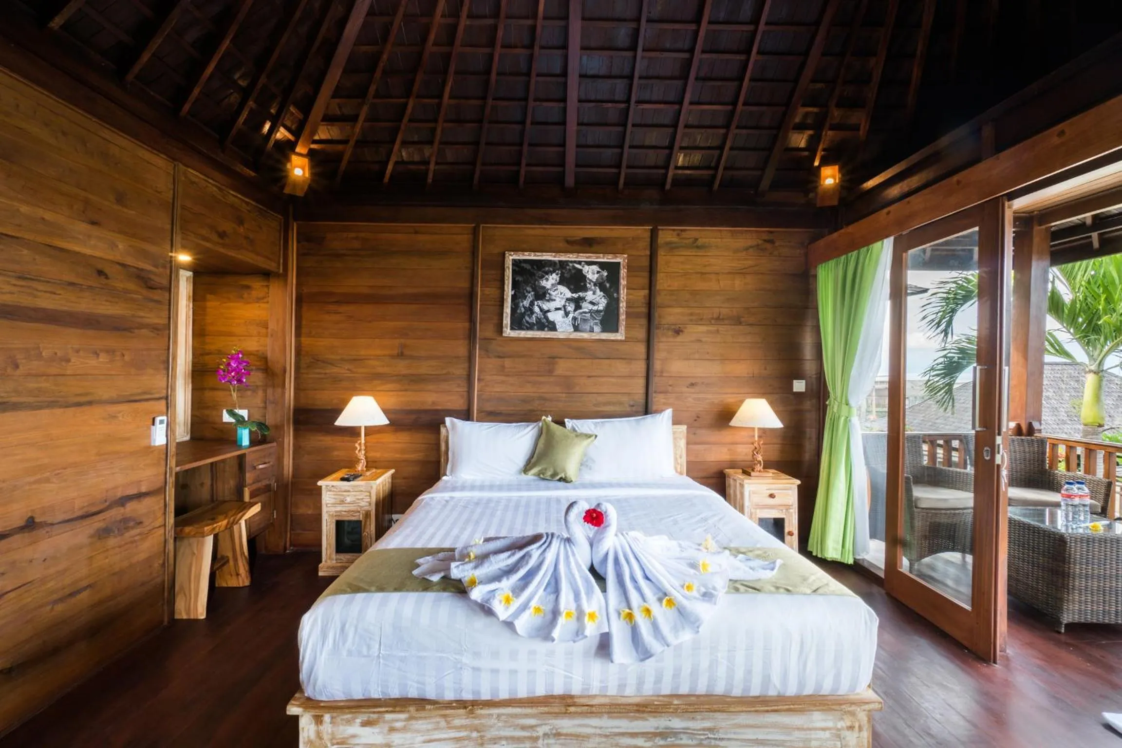 Bed in Jenggala Hill