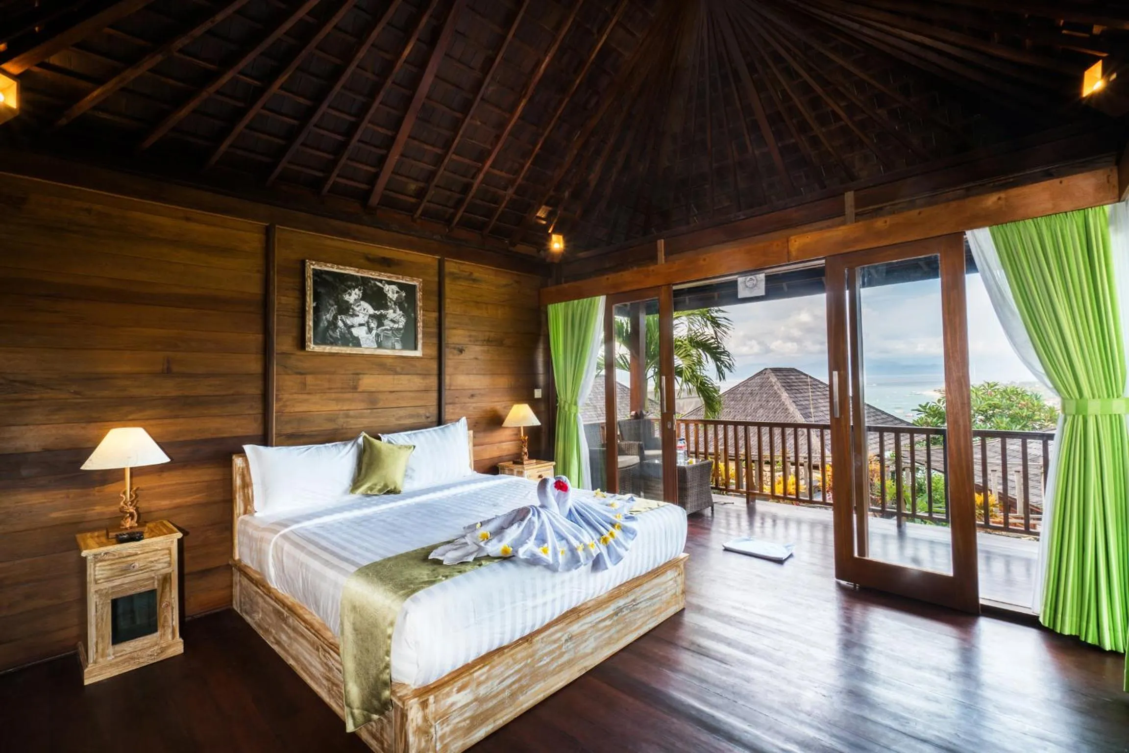 Bed in Jenggala Hill