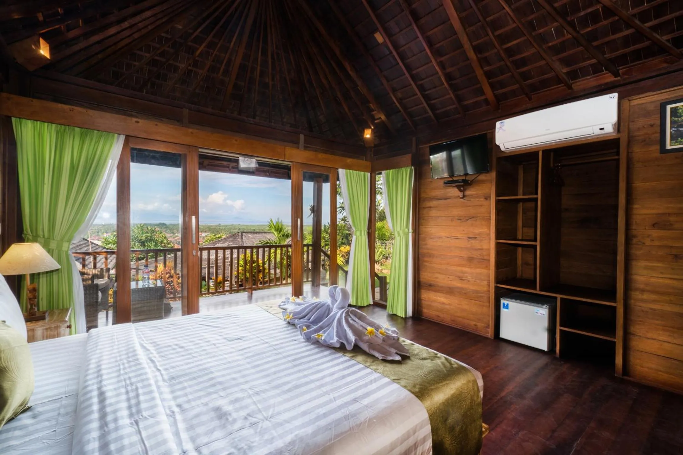 Bed in Jenggala Hill