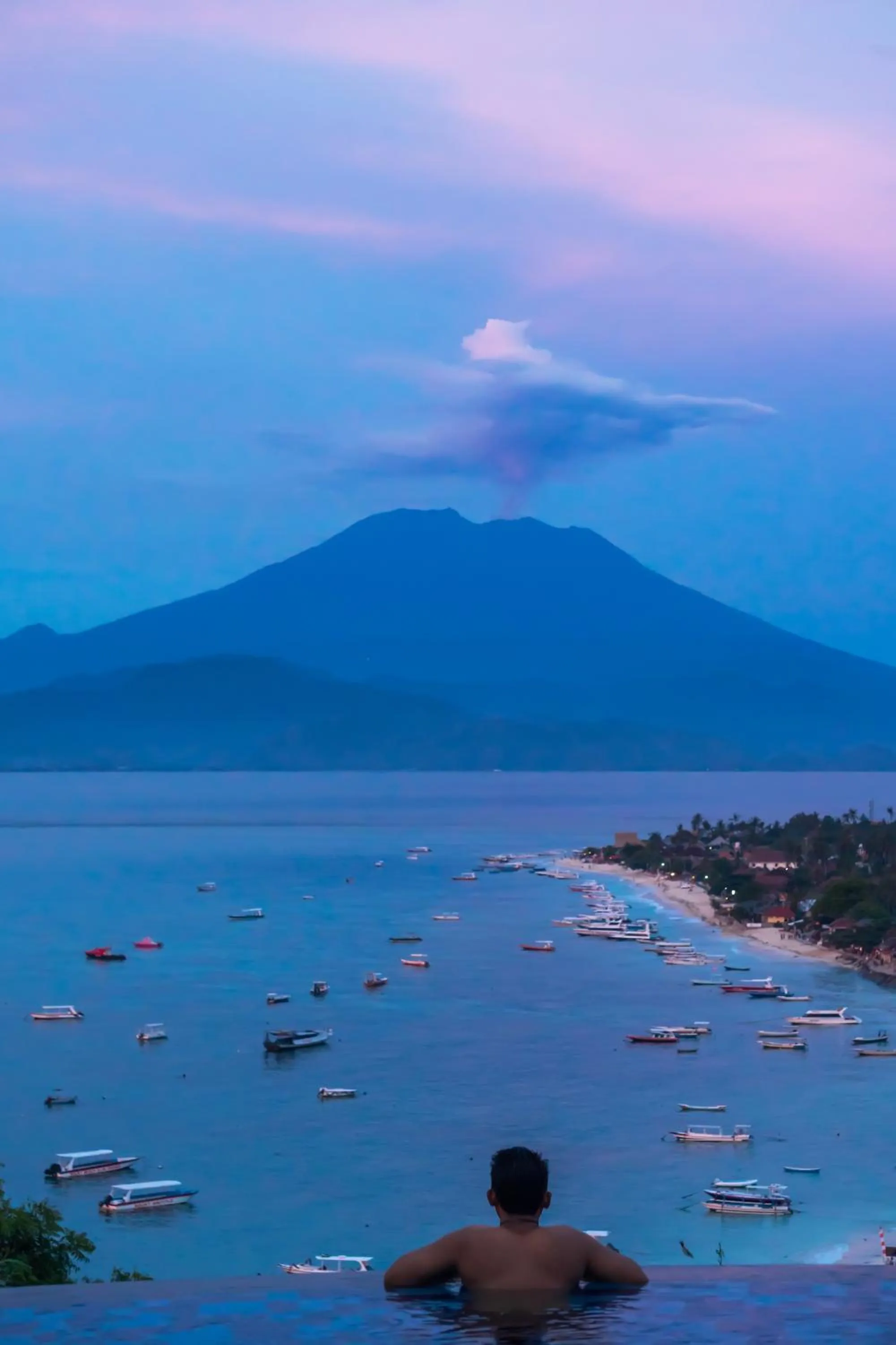 Mountain view in Jenggala Hill