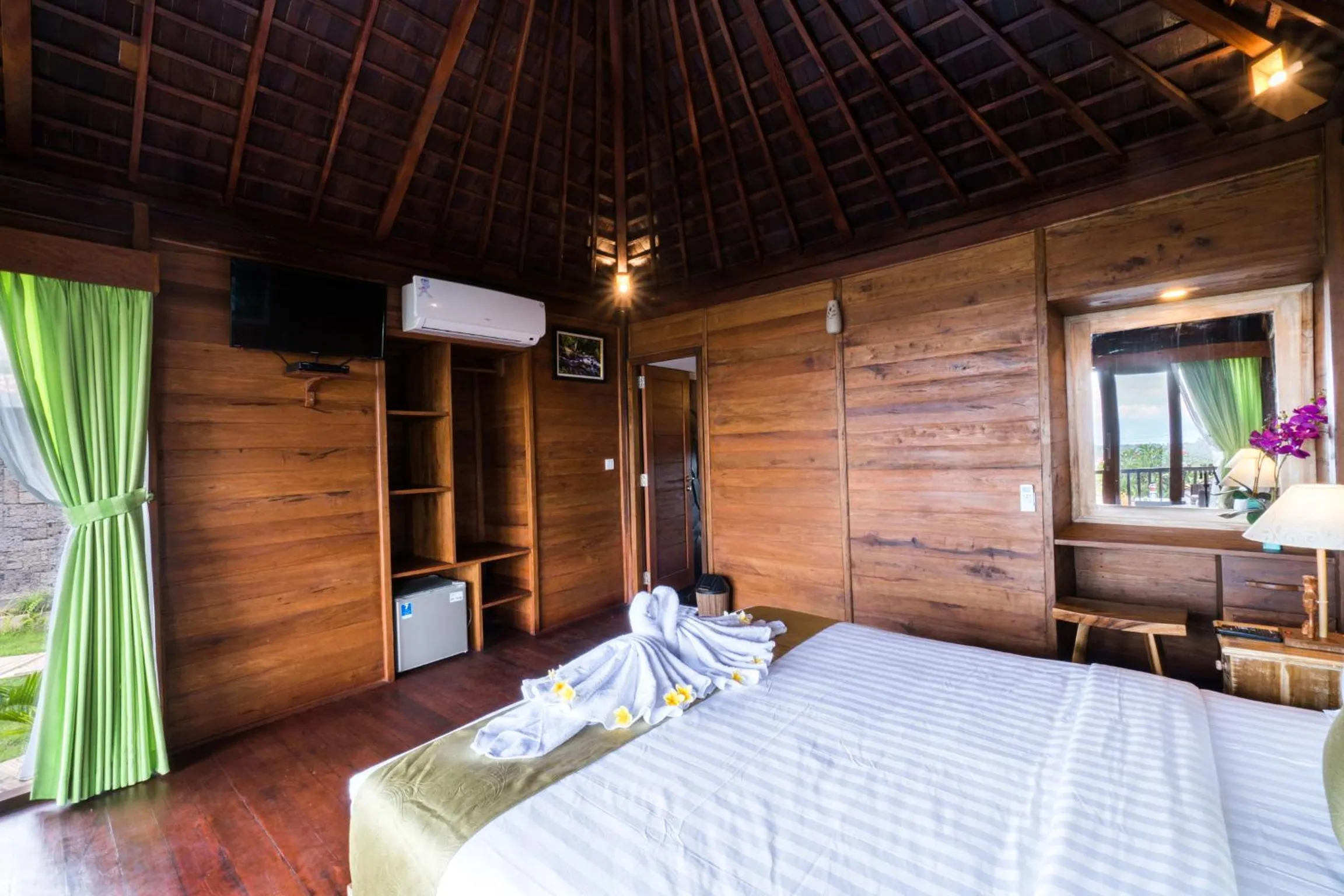 Bed in Jenggala Hill