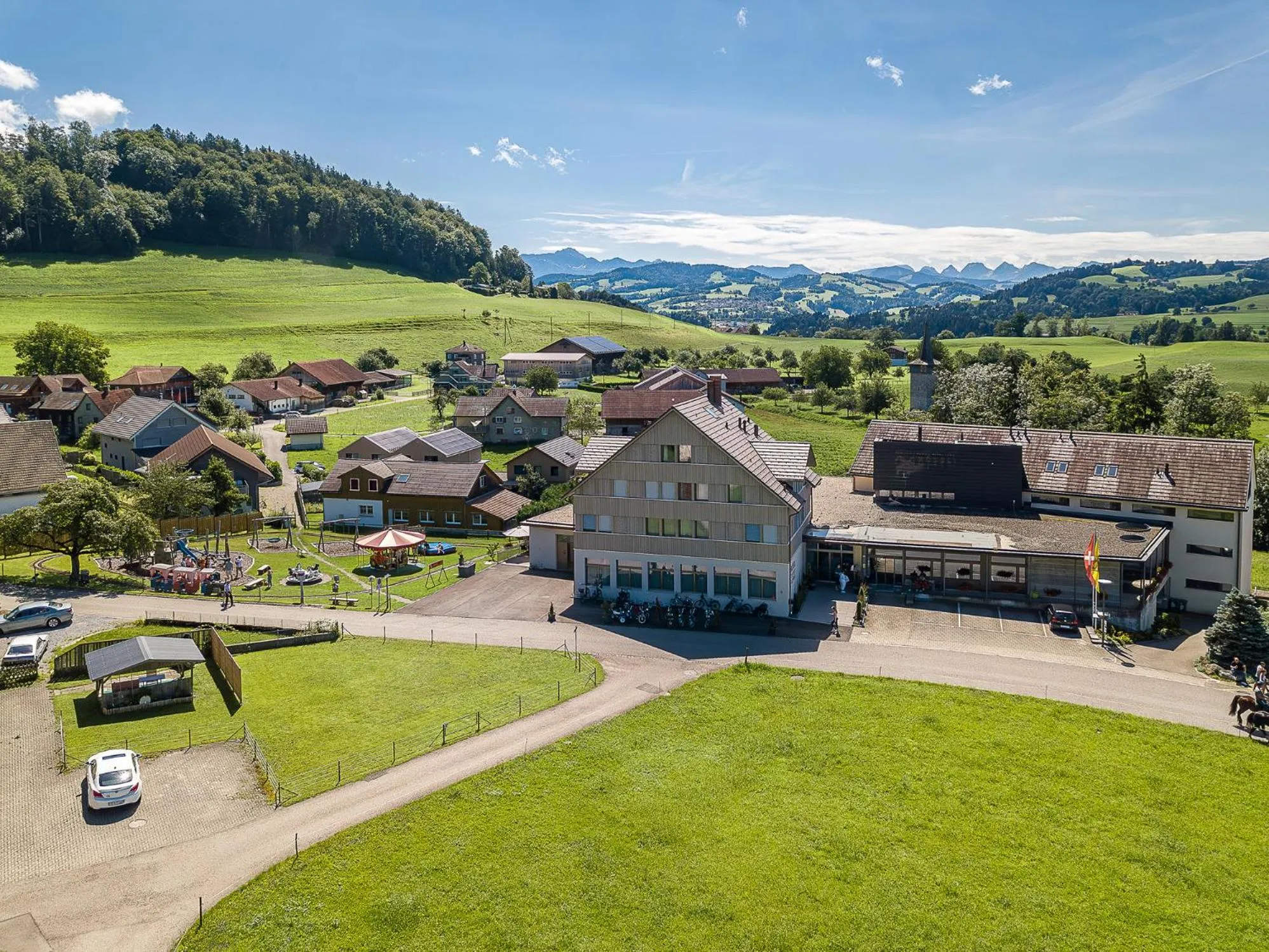 Property building in Hotel Rössli Tufertschwil