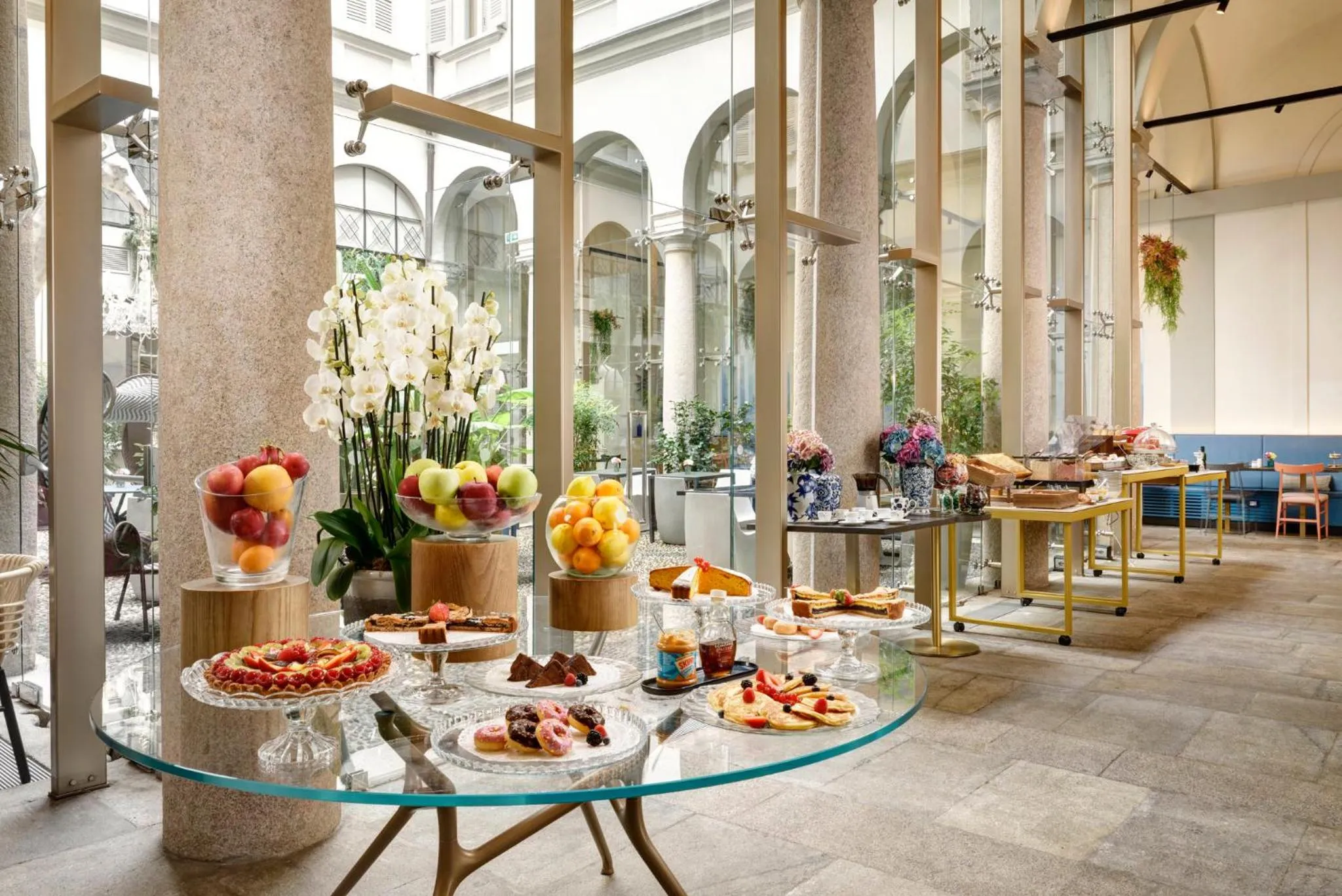 Restaurant/places to eat in Hotel Indigo Milan - Corso Monforte by IHG