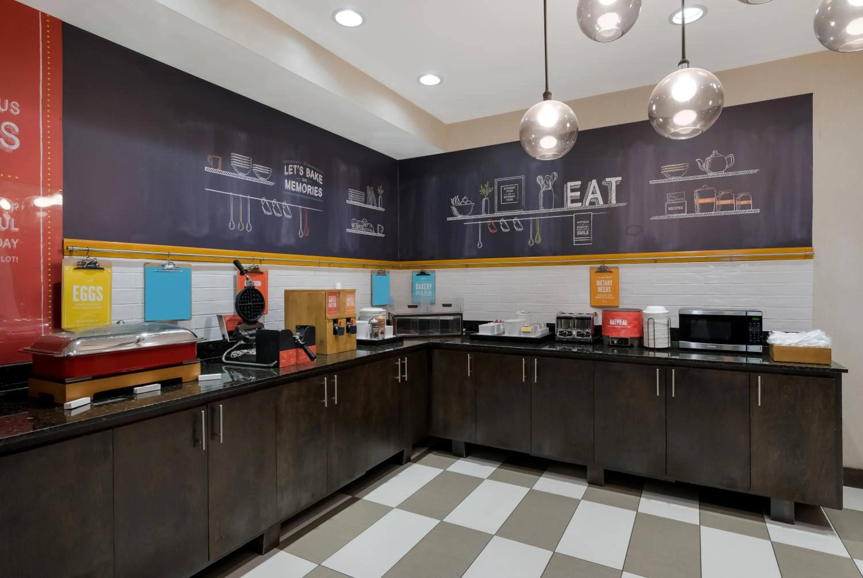 Breakfast in Hampton Inn Marshall