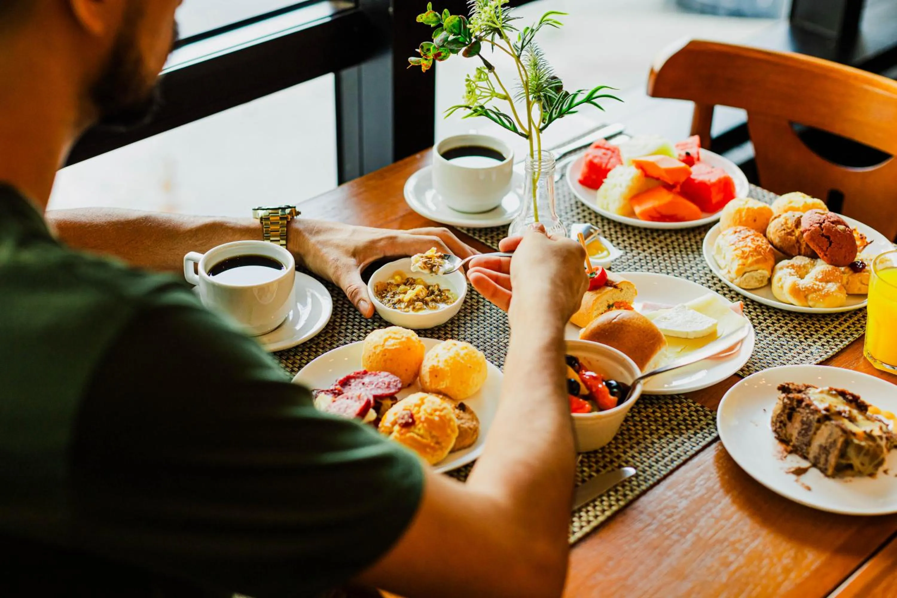 Restaurant/places to eat in Royal Golden Hotel - Savassi