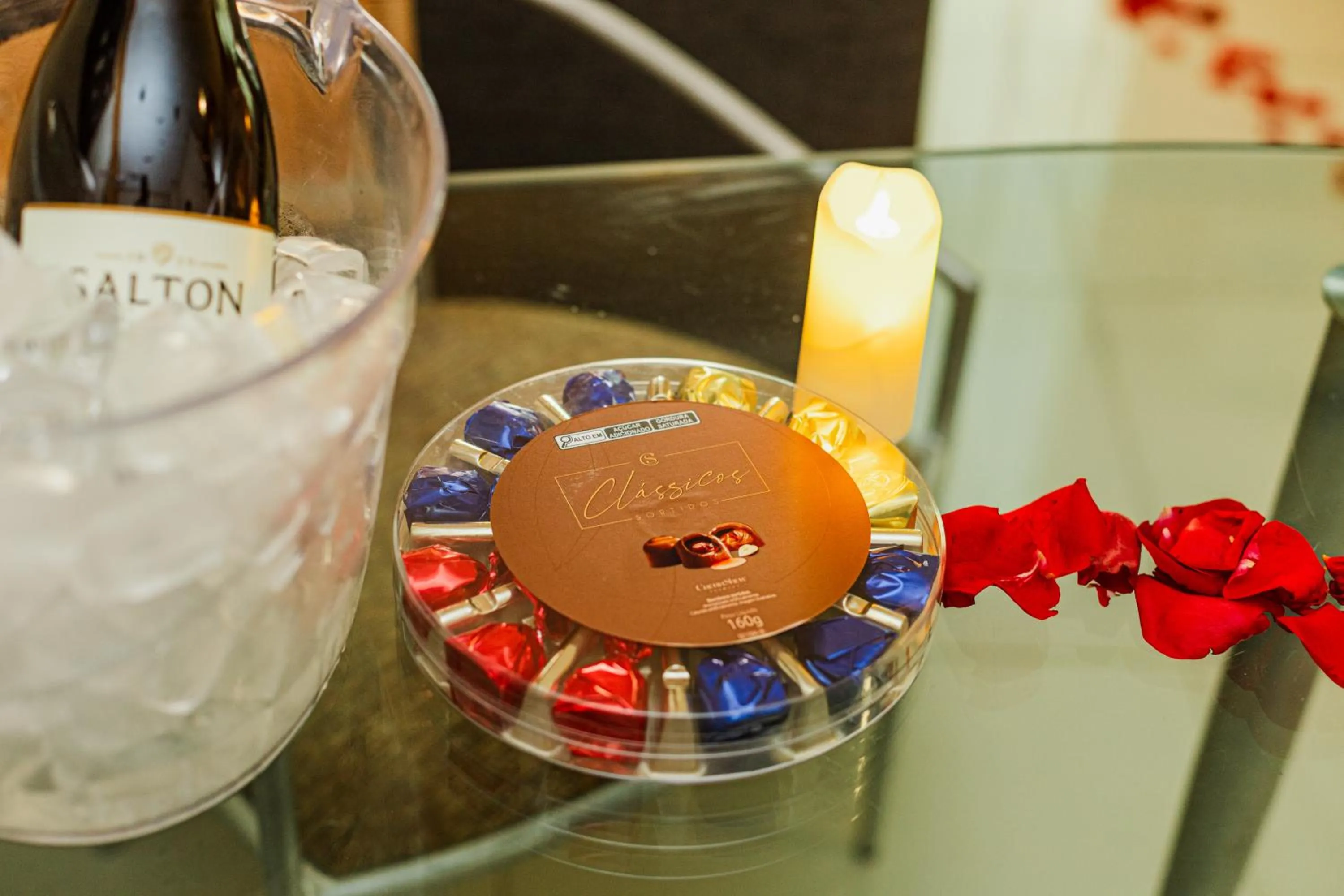 Food and drinks in Royal Golden Hotel - Savassi