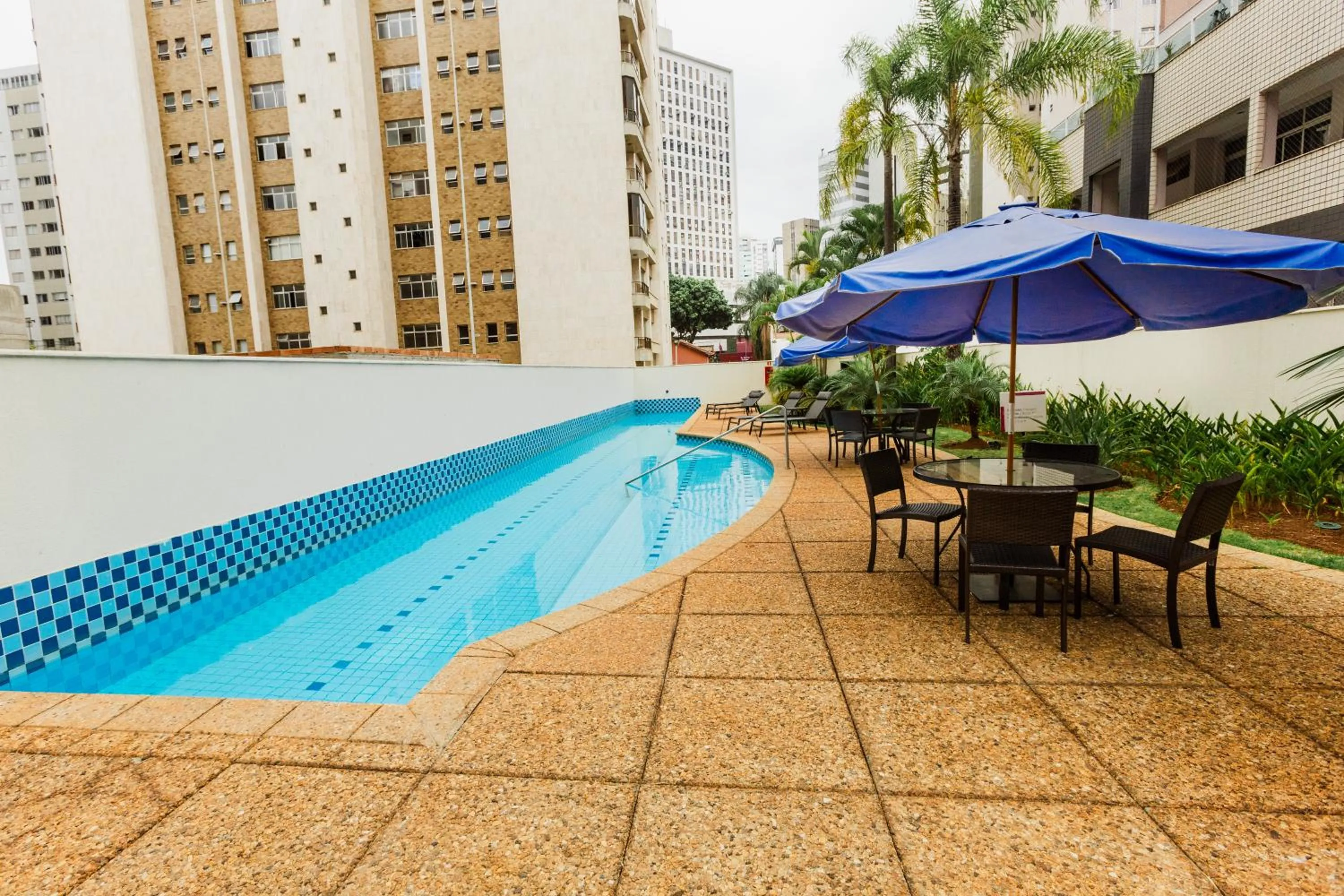 Day in Royal Golden Hotel - Savassi