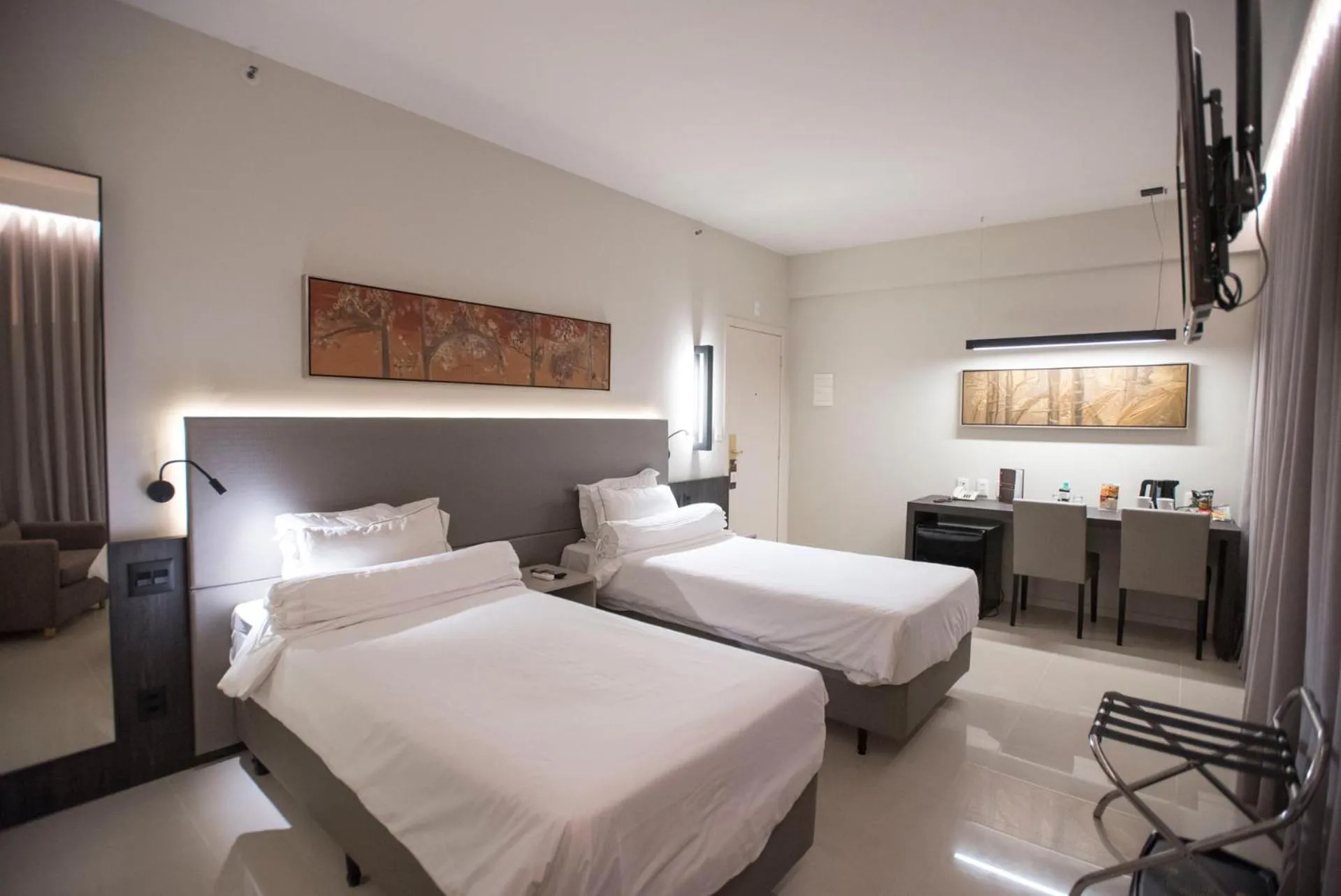 Bed in Royal Collection Savassi