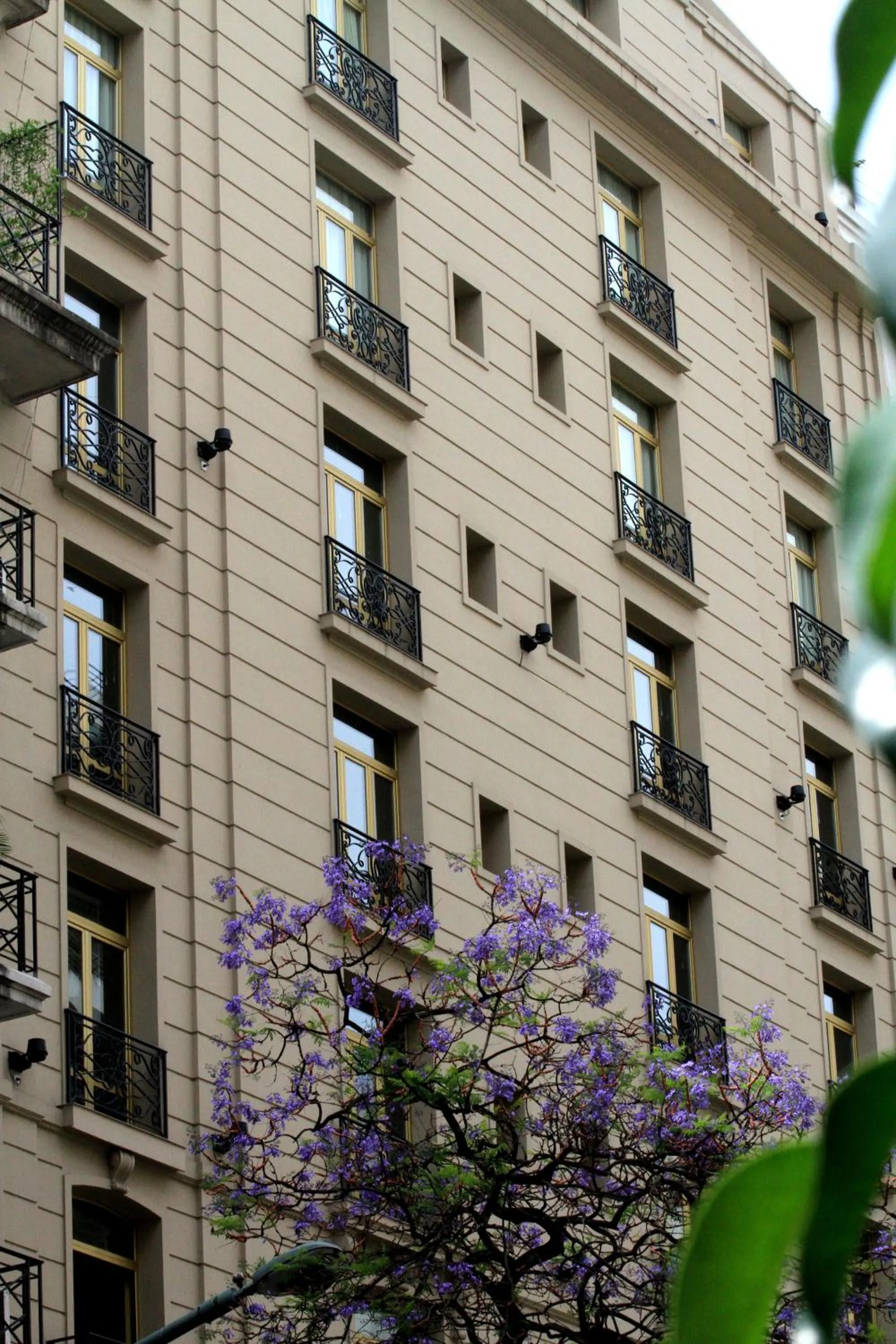 Property building in Hotel Intersur Recoleta