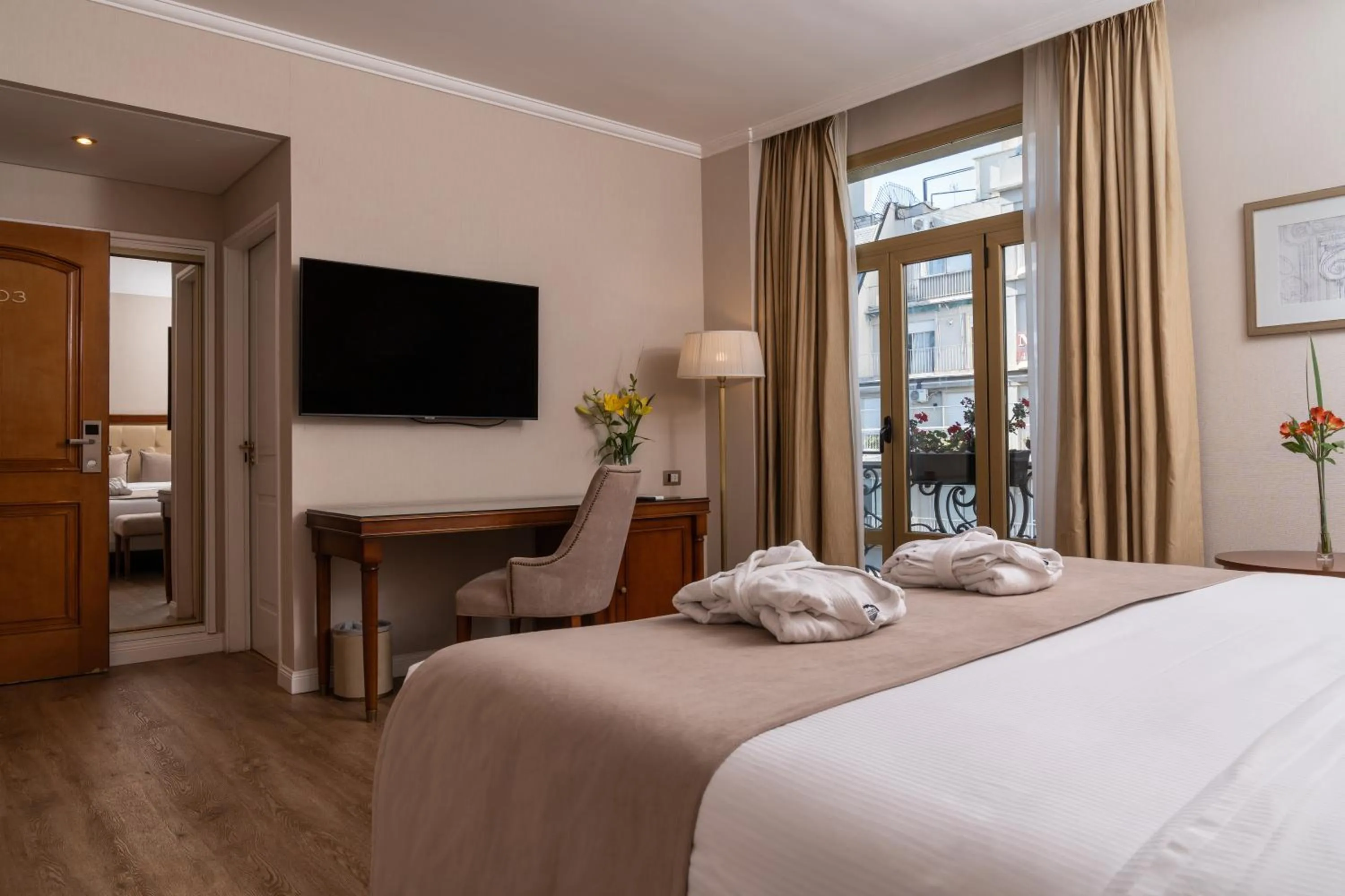 Bed in Hotel Intersur Recoleta