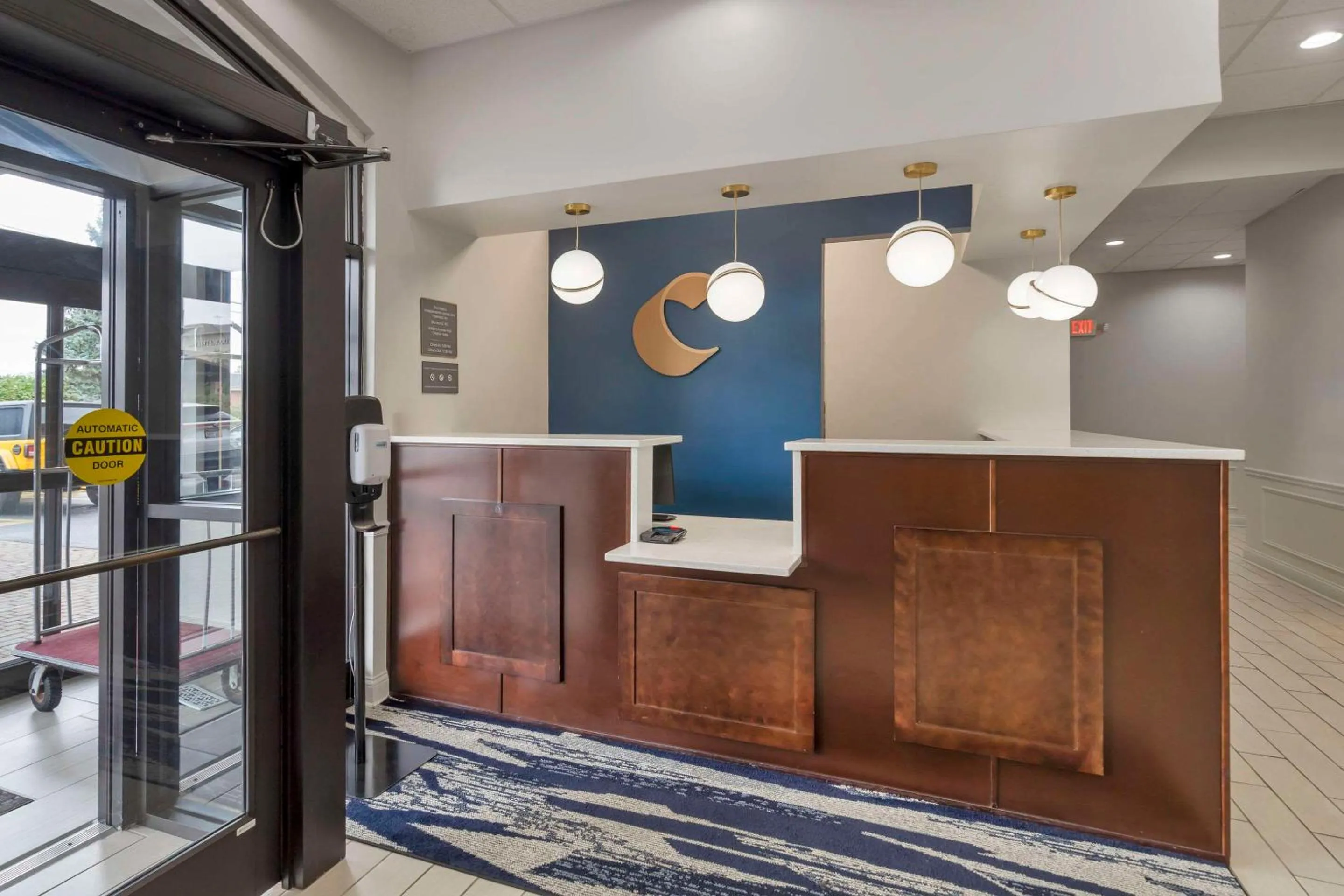 Lobby or reception in Comfort Inn & Suites Mundelein-Vernon Hills