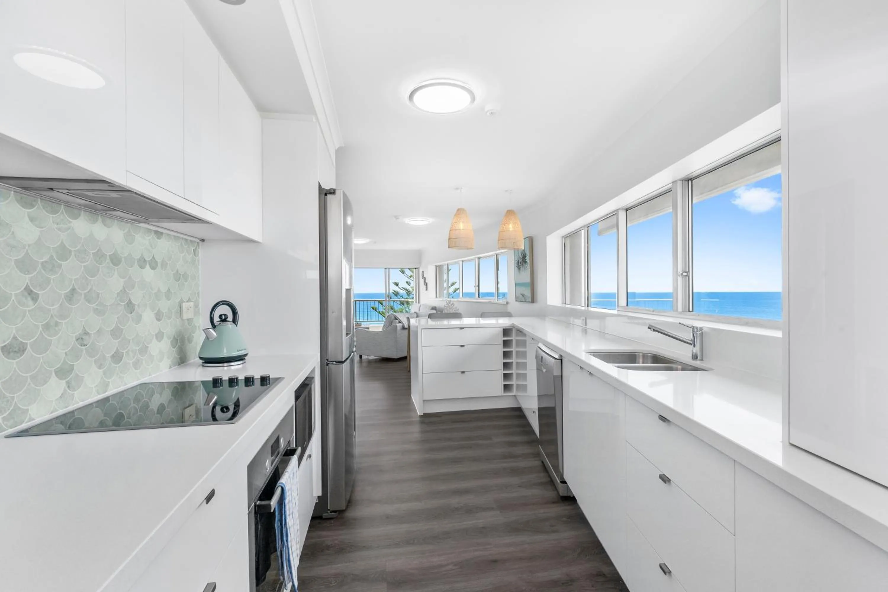 Narrowneck Court Holiday Apartments