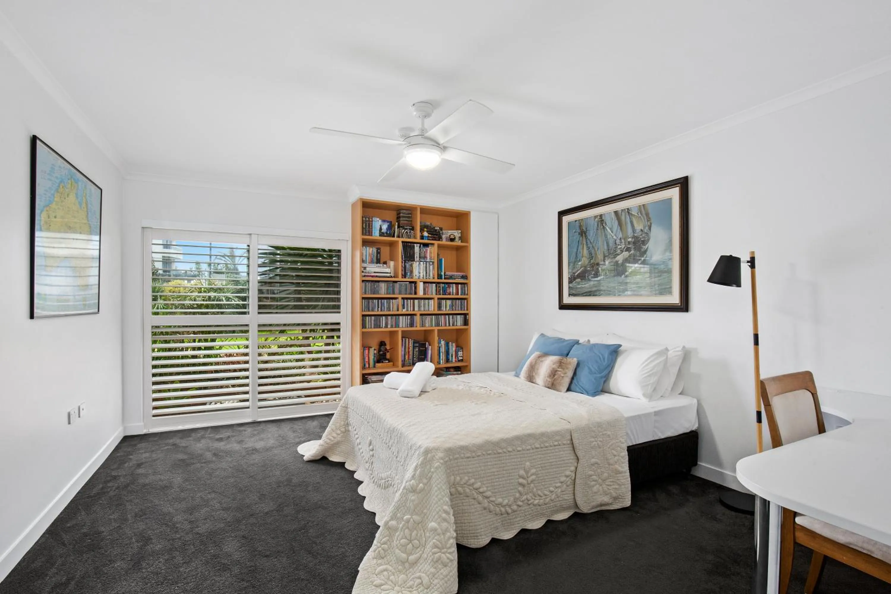 Bedroom, Bed in Narrowneck Court Holiday Apartments
