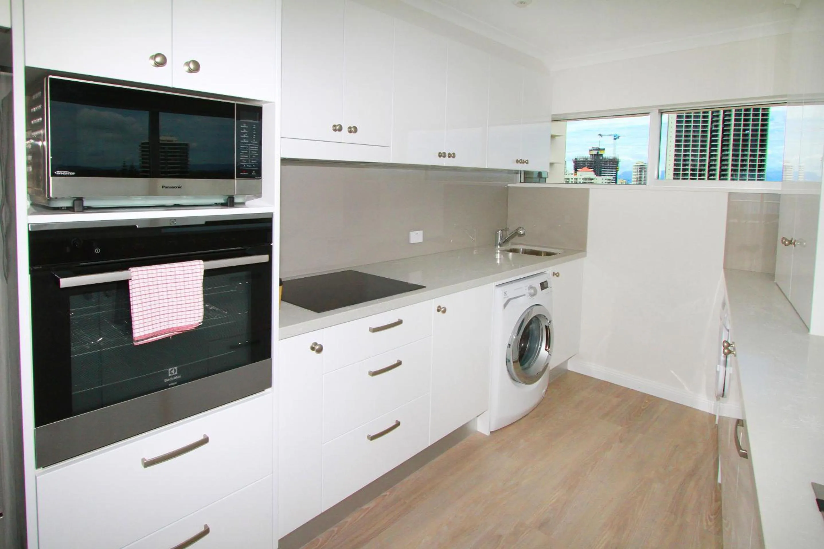 Narrowneck Court Holiday Apartments