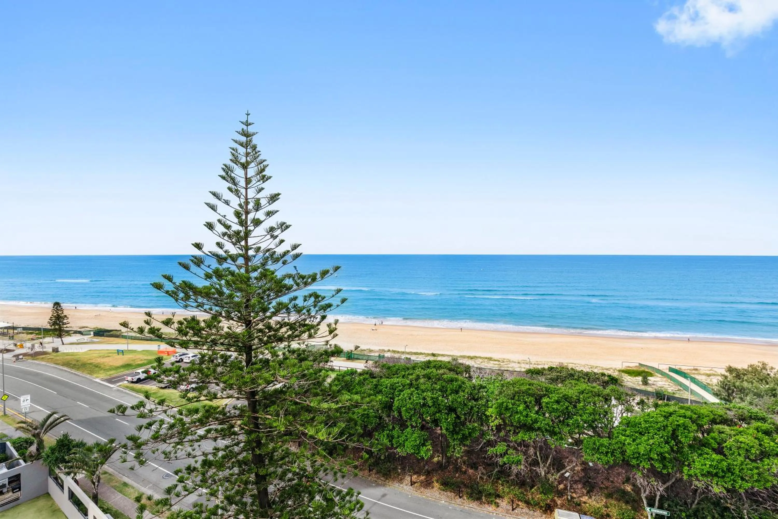 Natural landscape in Narrowneck Court Holiday Apartments