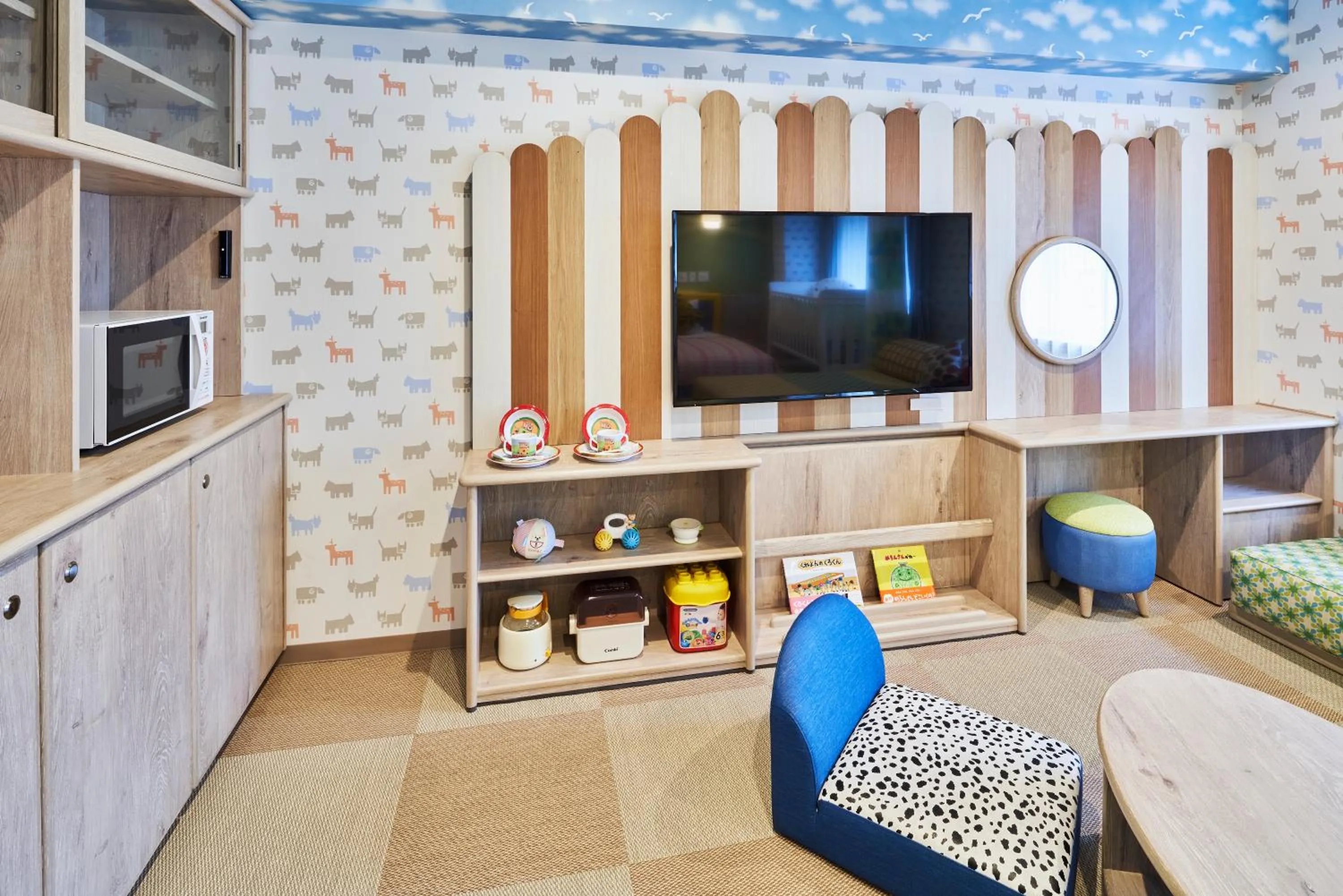 young children in HOTEL MYSTAYS PREMIER Sapporo Park