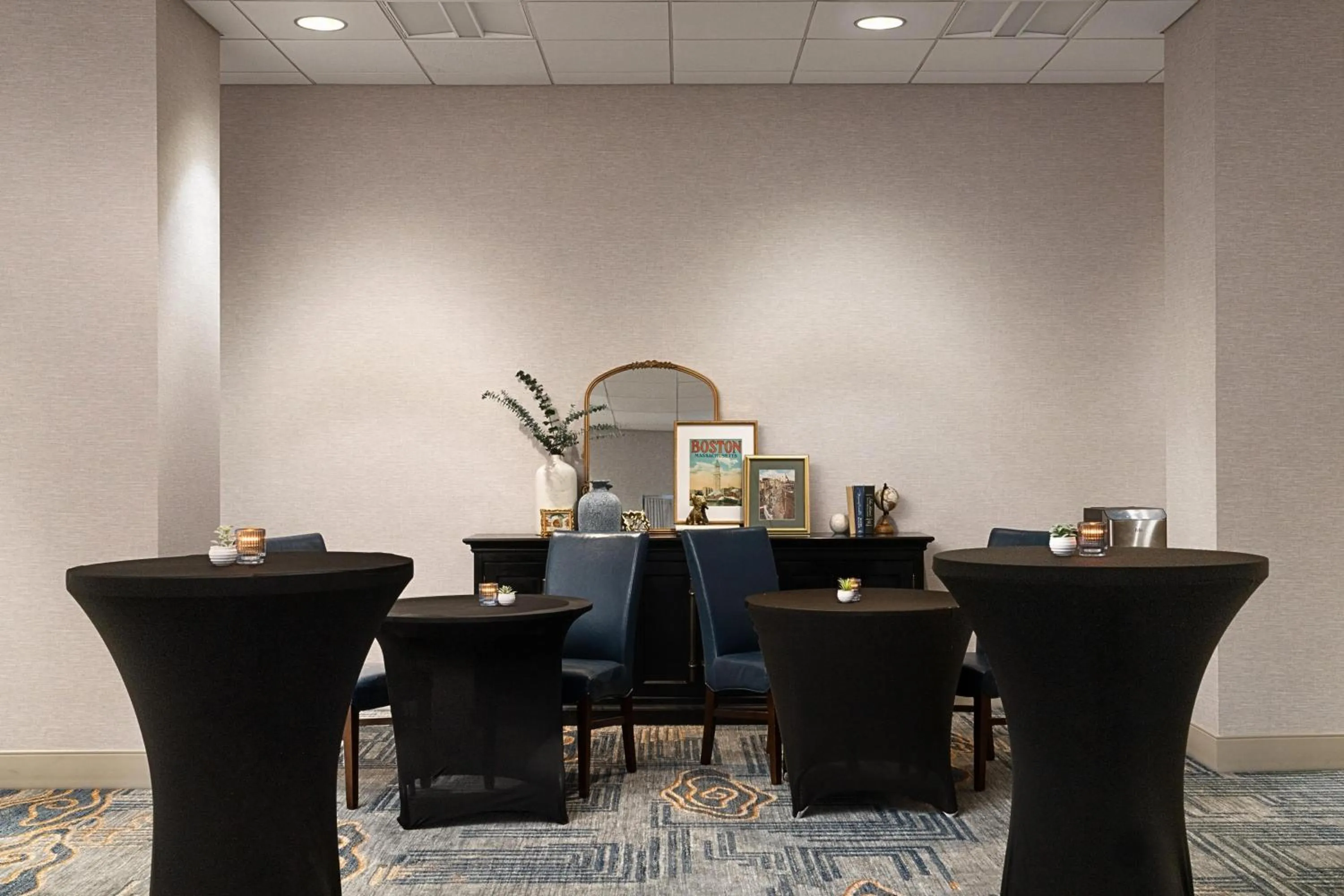 Meeting/conference room in DoubleTree by Hilton Hotel Boston - Downtown