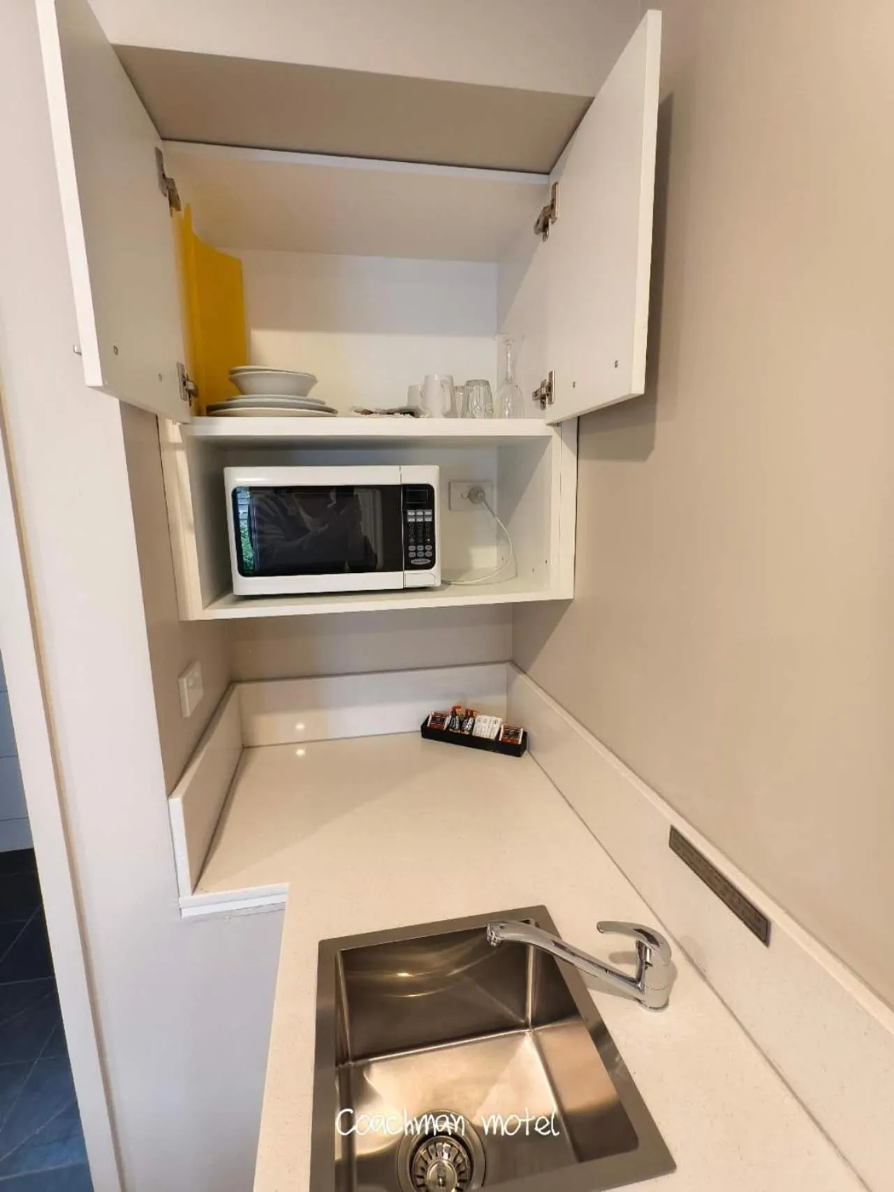 Coachman Motel and Holiday Units