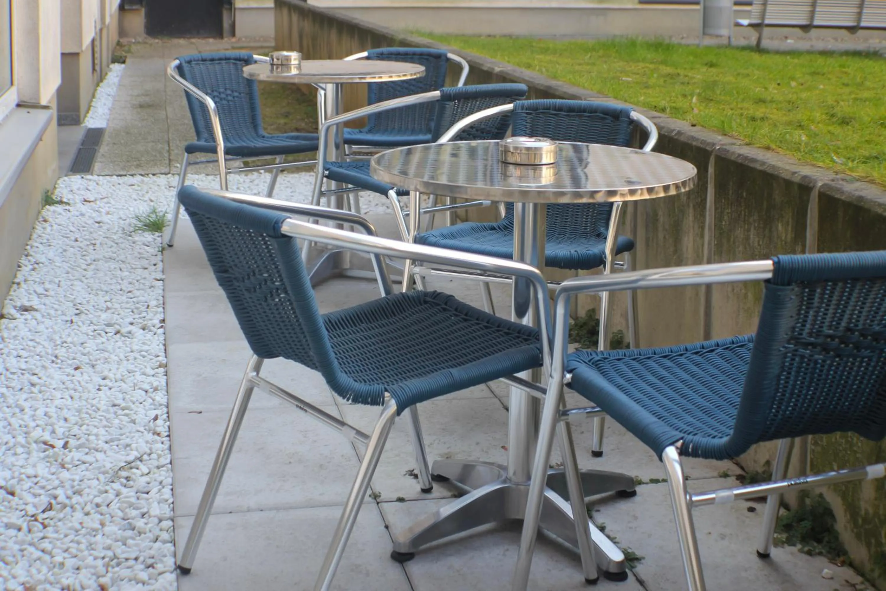 Patio in Nu Wave Hotel Berlin - Digital Check-In