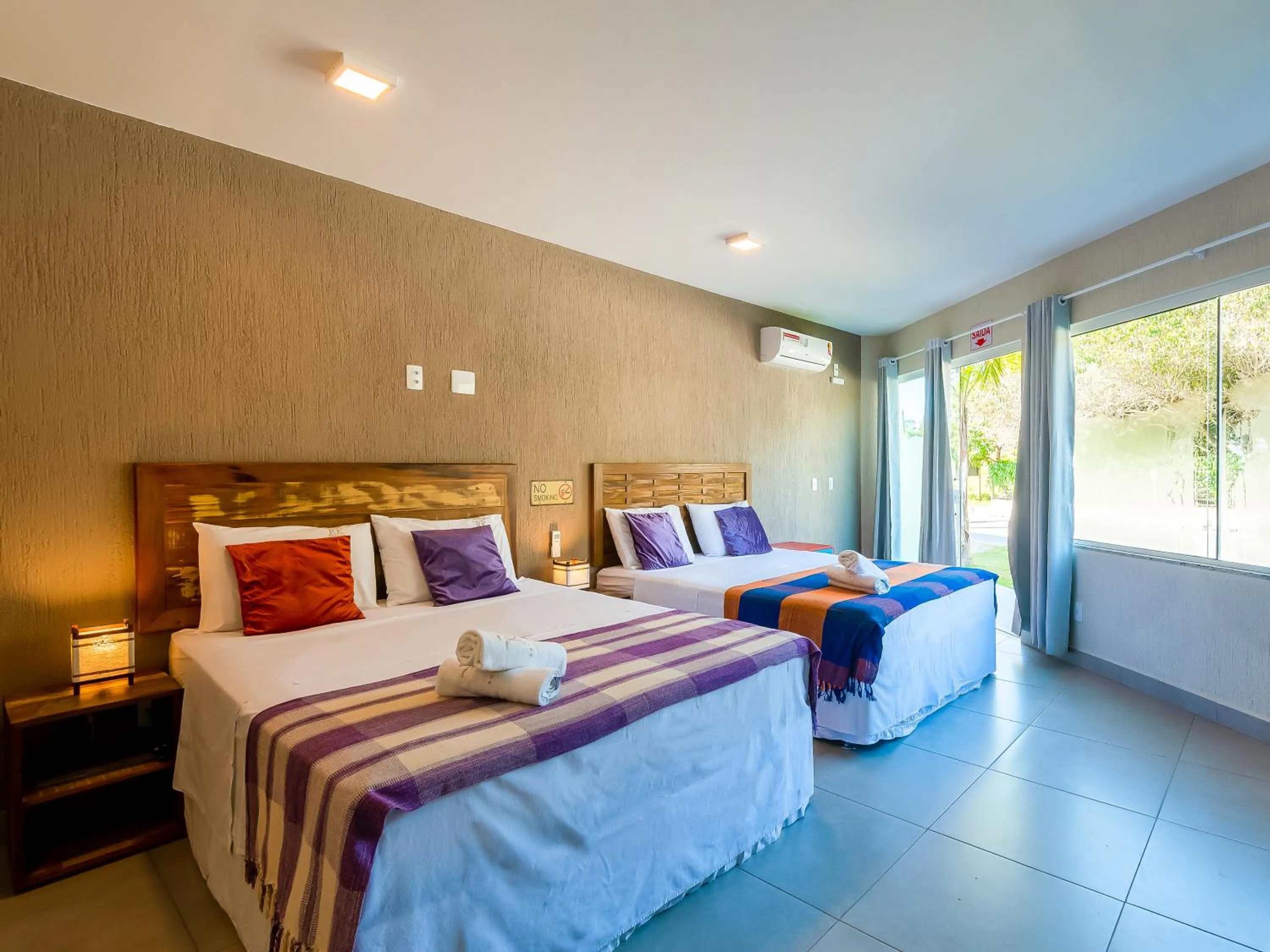 Decorative detail, Bed in Pousada Rosa Karioka - Praia do Rosa