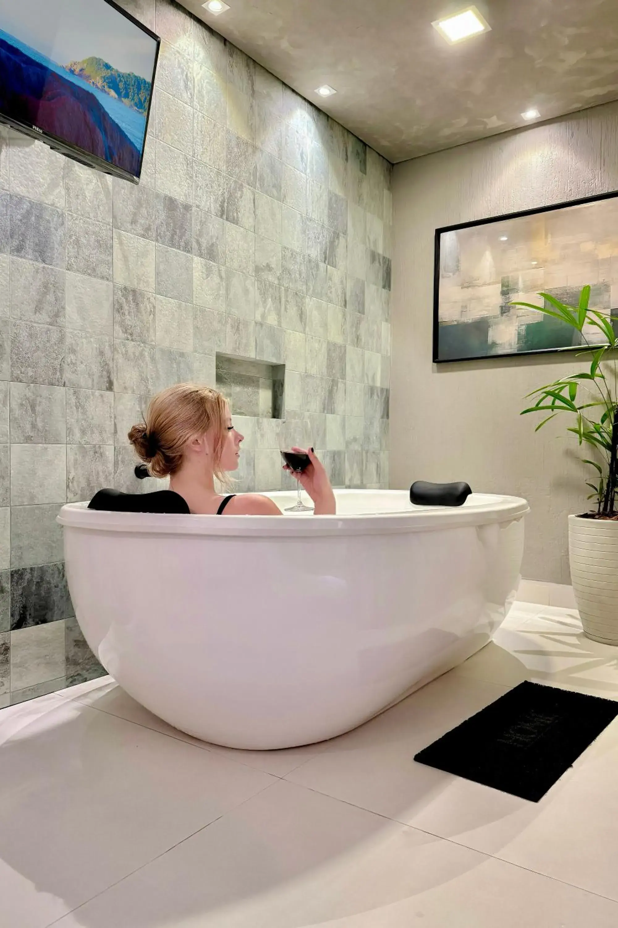 Deluxe Suite with Spa Bath in Pousada Rosa Karioka - Praia do Rosa Deluxe Suite with Spa Bath in Pousada Rosa Karioka - Praia do Rosa