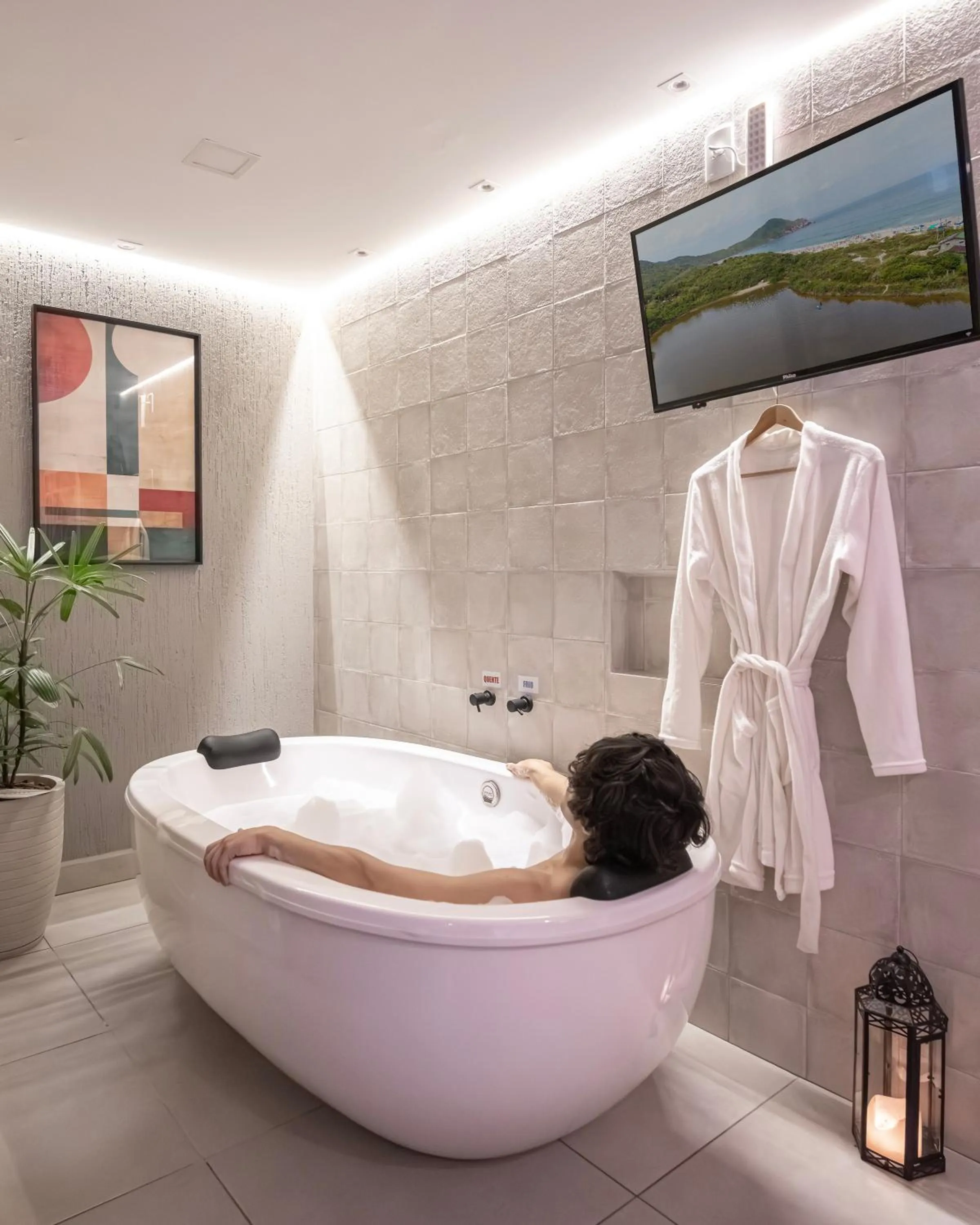 Bath in Pousada Rosa Karioka - Praia do Rosa