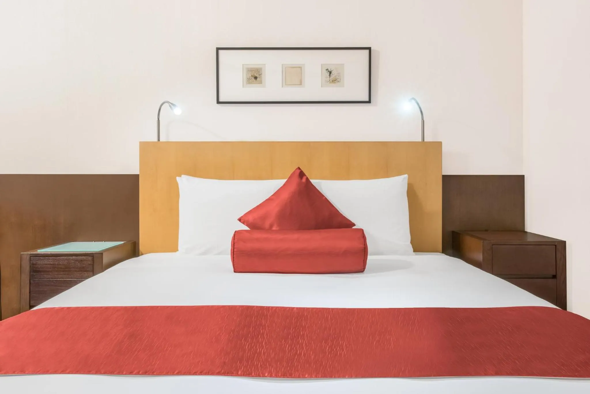 Photo of the whole room, Bed in ANA Crowne Plaza Narita by IHG