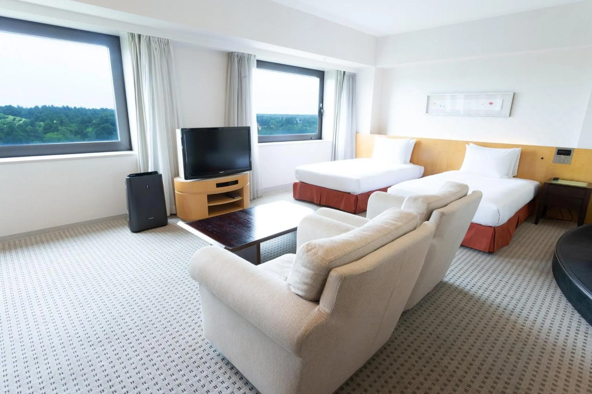 Photo of the whole room, Bed in ANA Crowne Plaza Narita by IHG