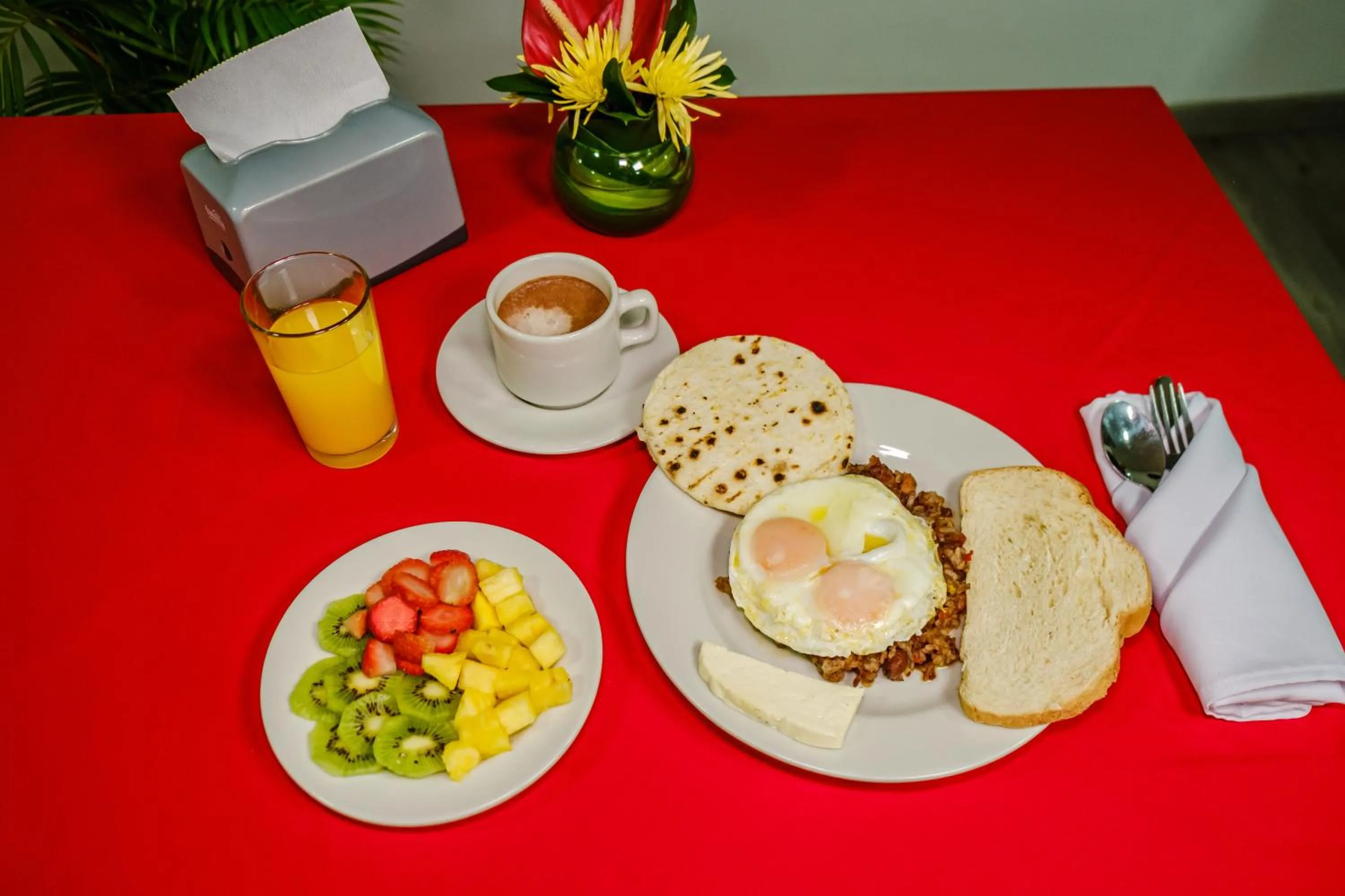 Breakfast in Hotel Portal Del Norte