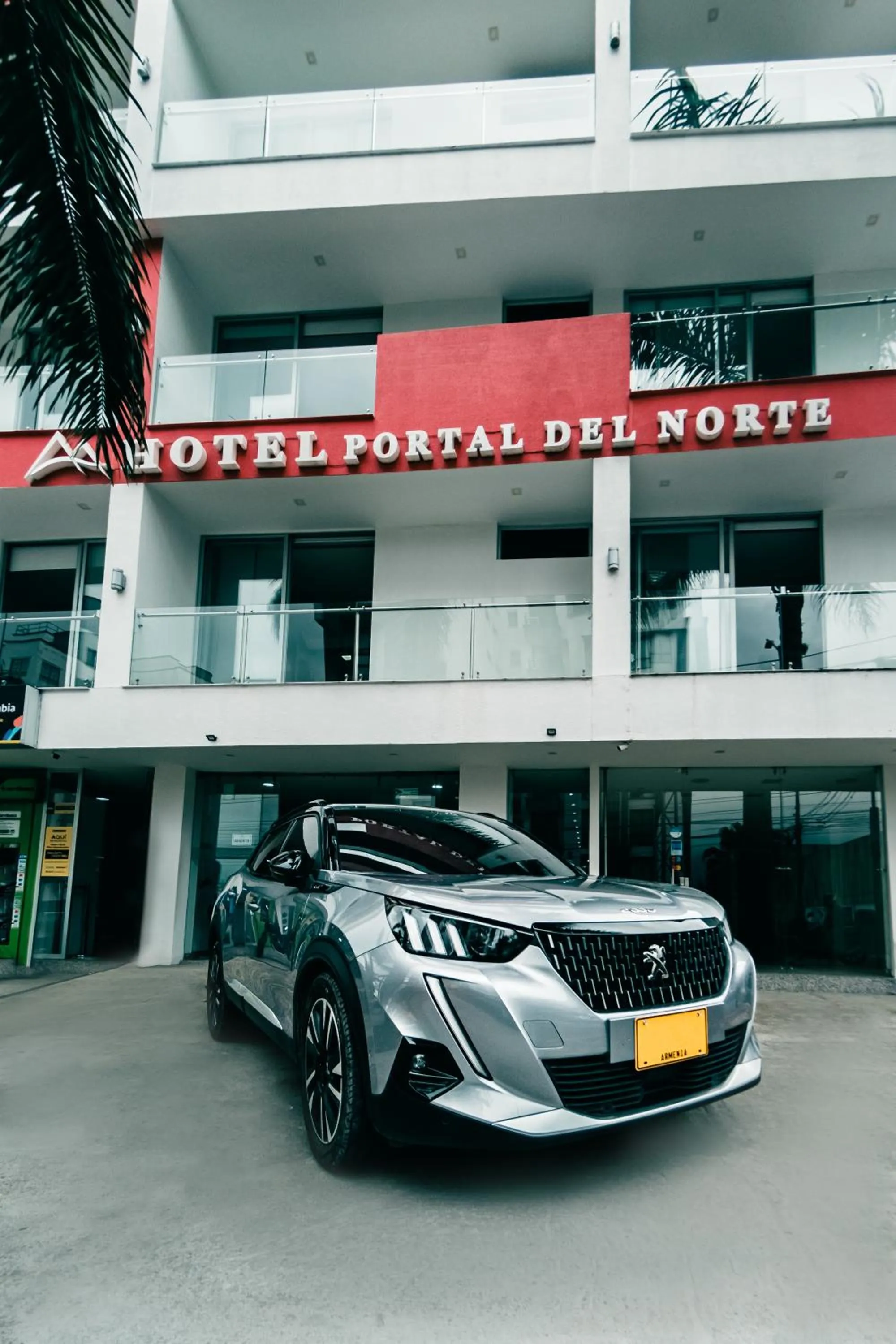 Parking in Hotel Portal Del Norte