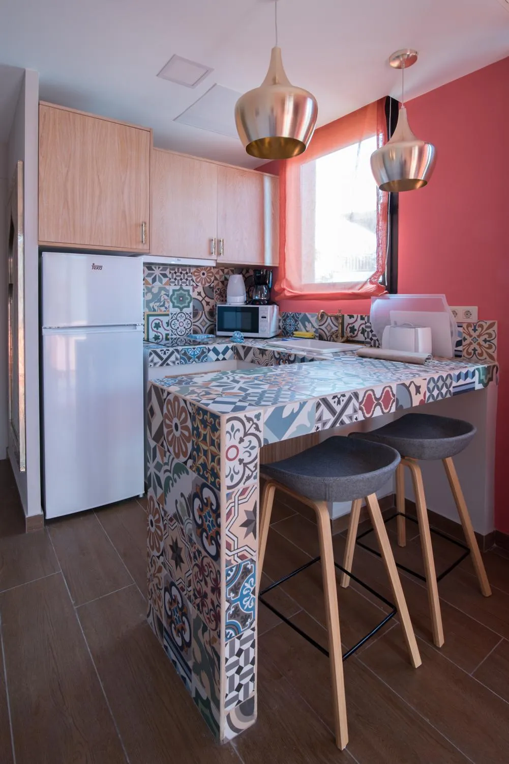 Kitchen or kitchenette in Alhambra Boutique Apartments by PMC Resorts