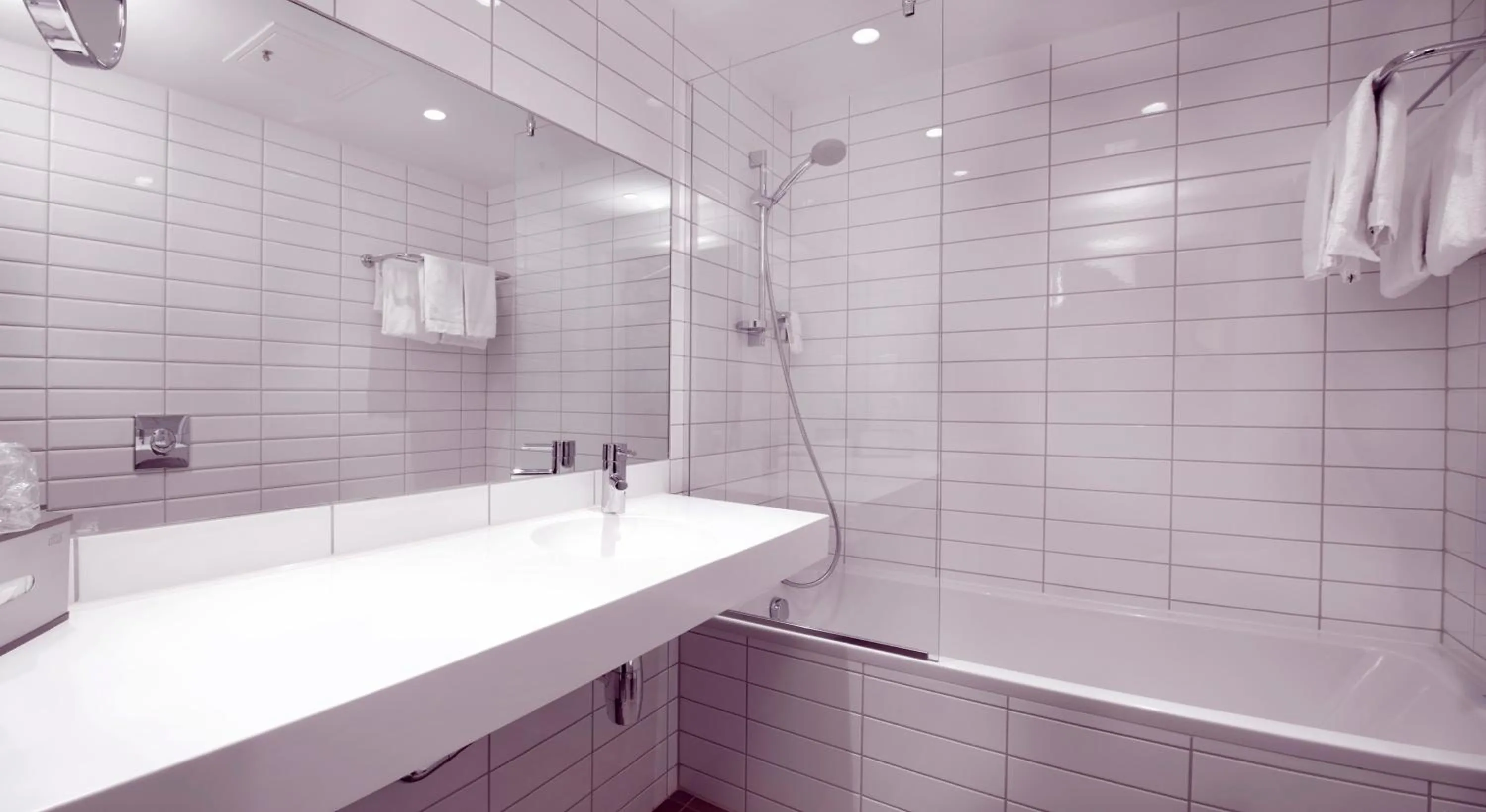 Bathroom in Home Hotel Astoria