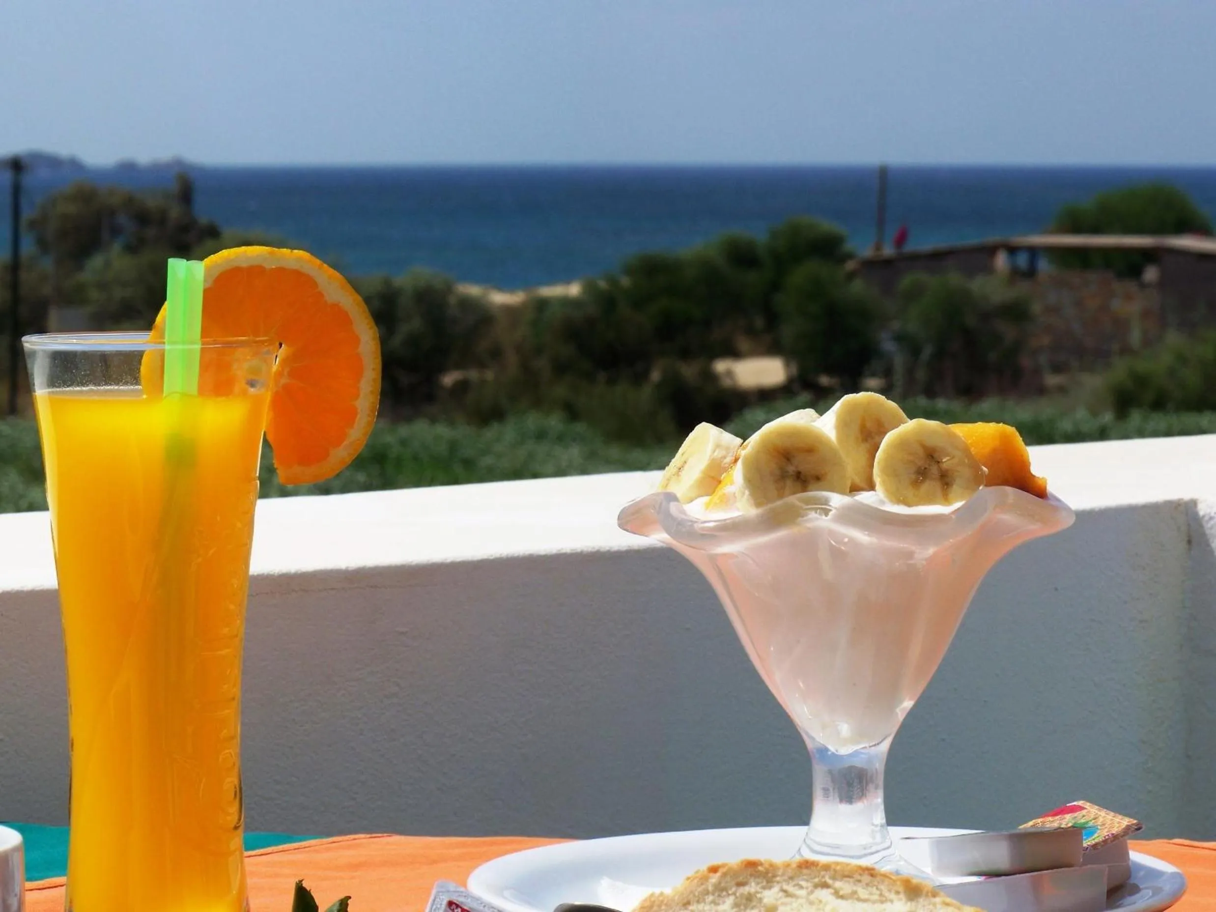 Food in Plaka Hotel I