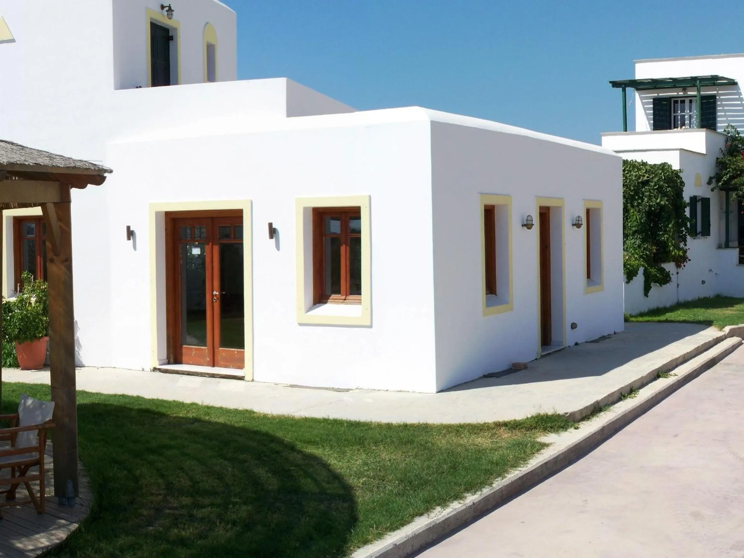 Facade/entrance in Plaka Hotel I
