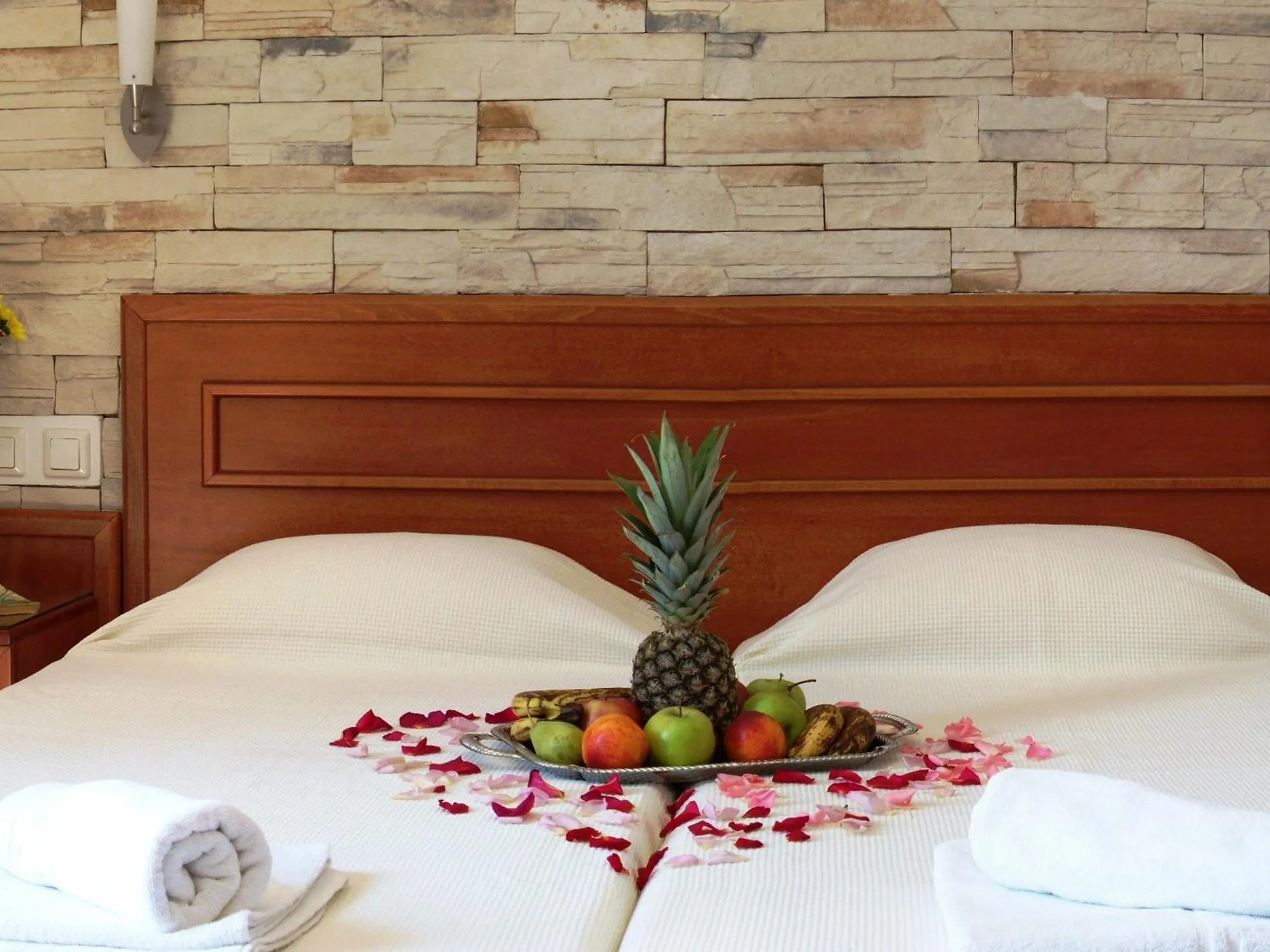 Decorative detail, Bed in Plaka Hotel I