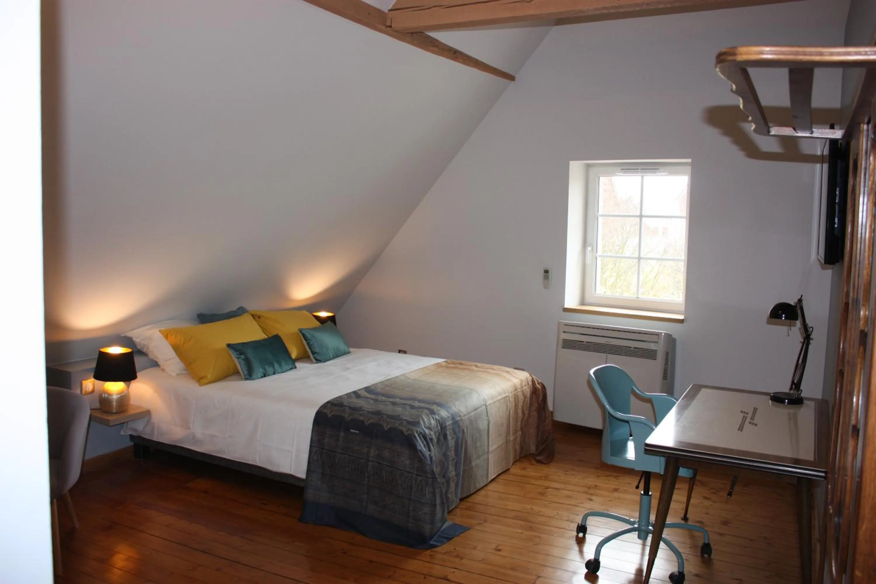 Bed in Théière & Couverts - Les Chambres