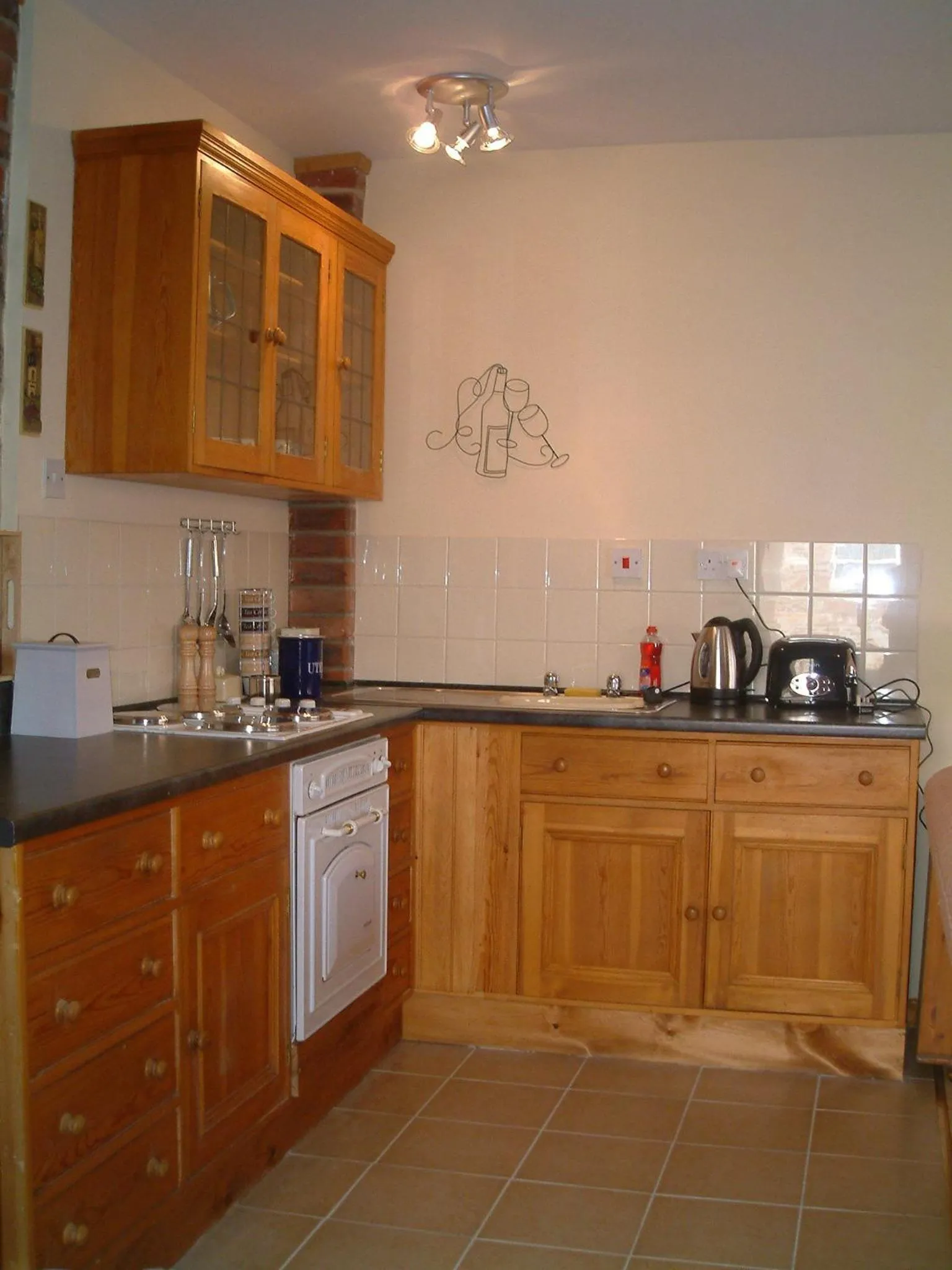 Kitchen or kitchenette in Church View B&B & Holiday Cottages
