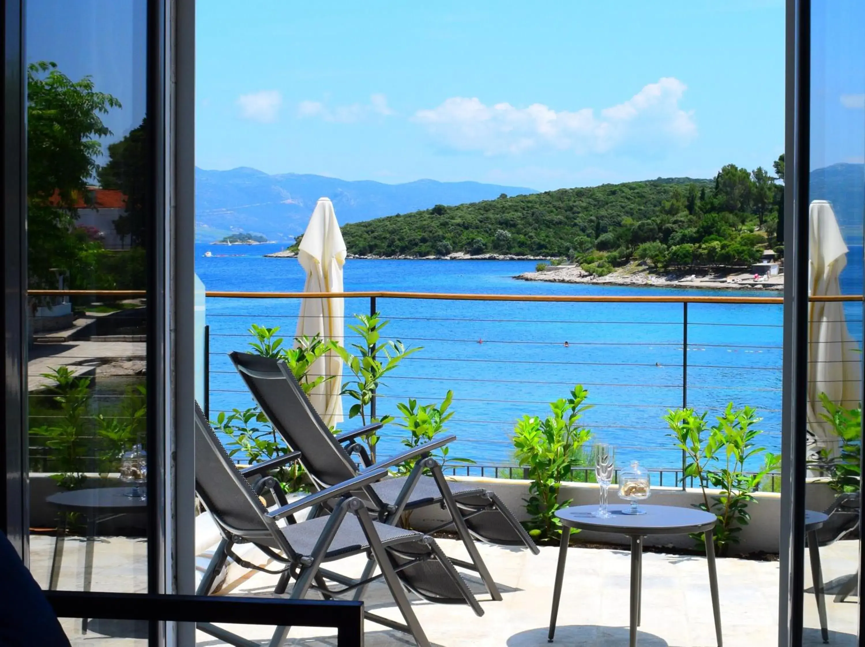 Suite with Sea View and Balcony in Hotel Korsal Suite with Sea View and Balcony in Hotel Korsal