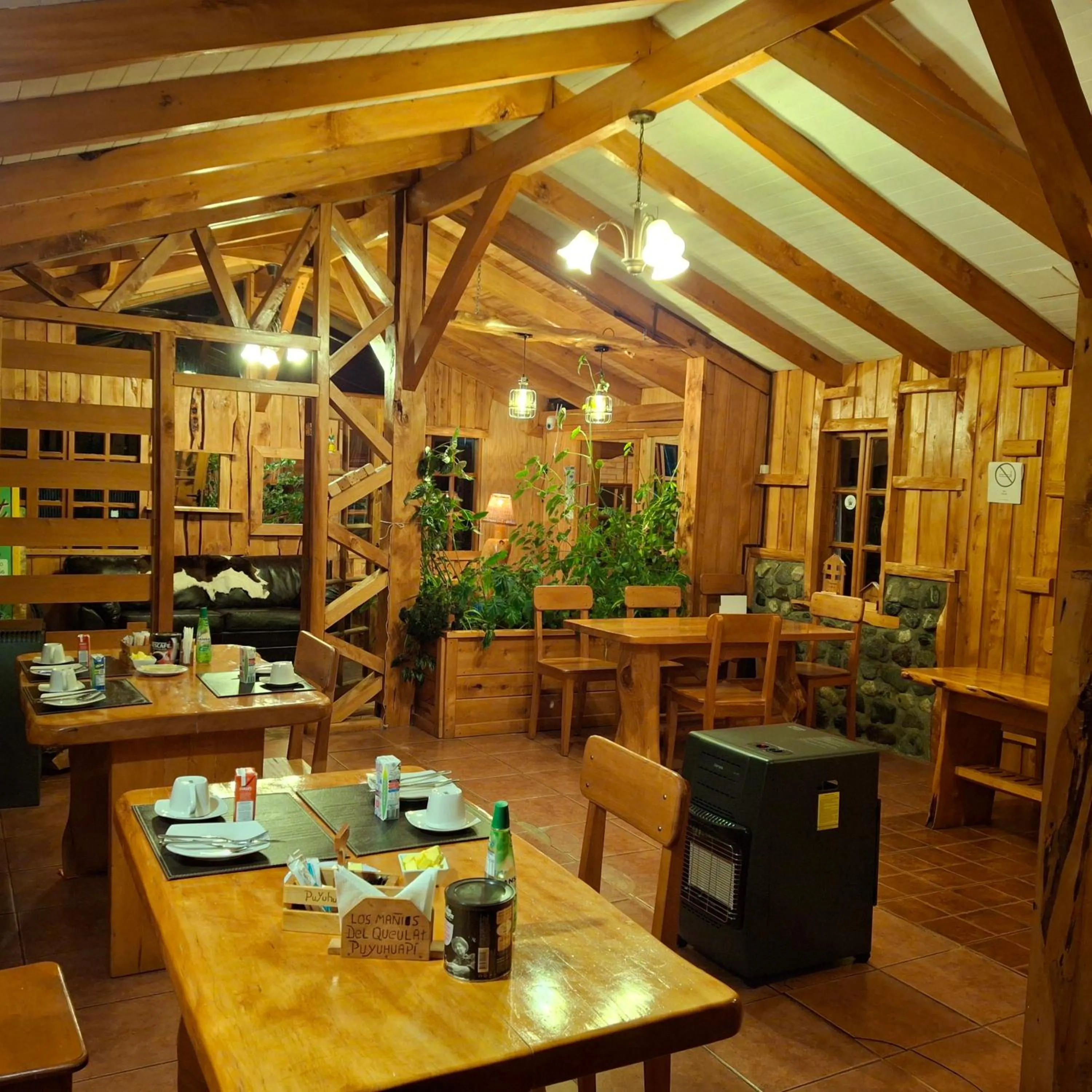 Restaurant/places to eat in Los Mañíos Del Queulat Puyuhuapi