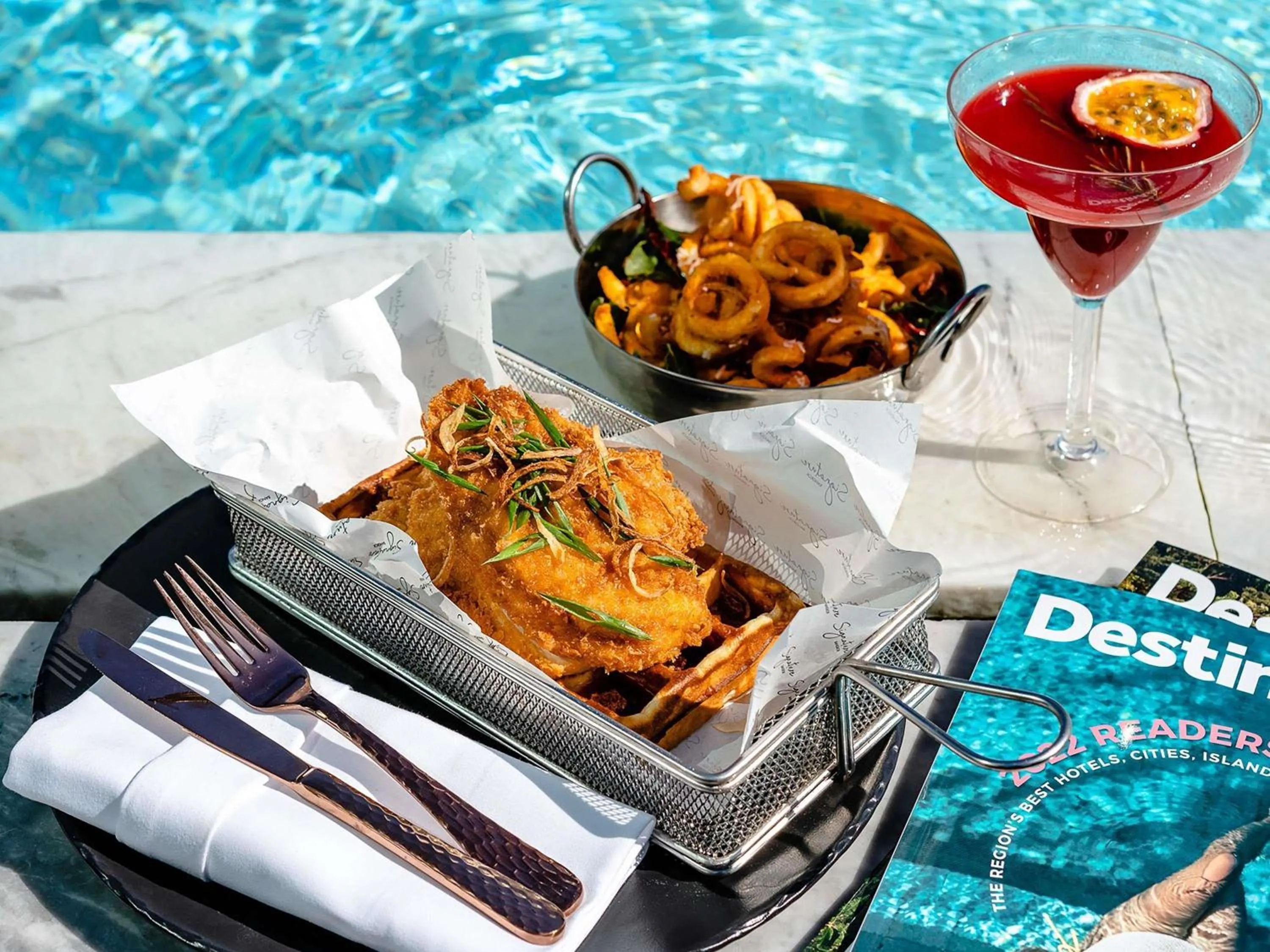 Lounge or bar in VIE Hotel Bangkok - MGallery Collection