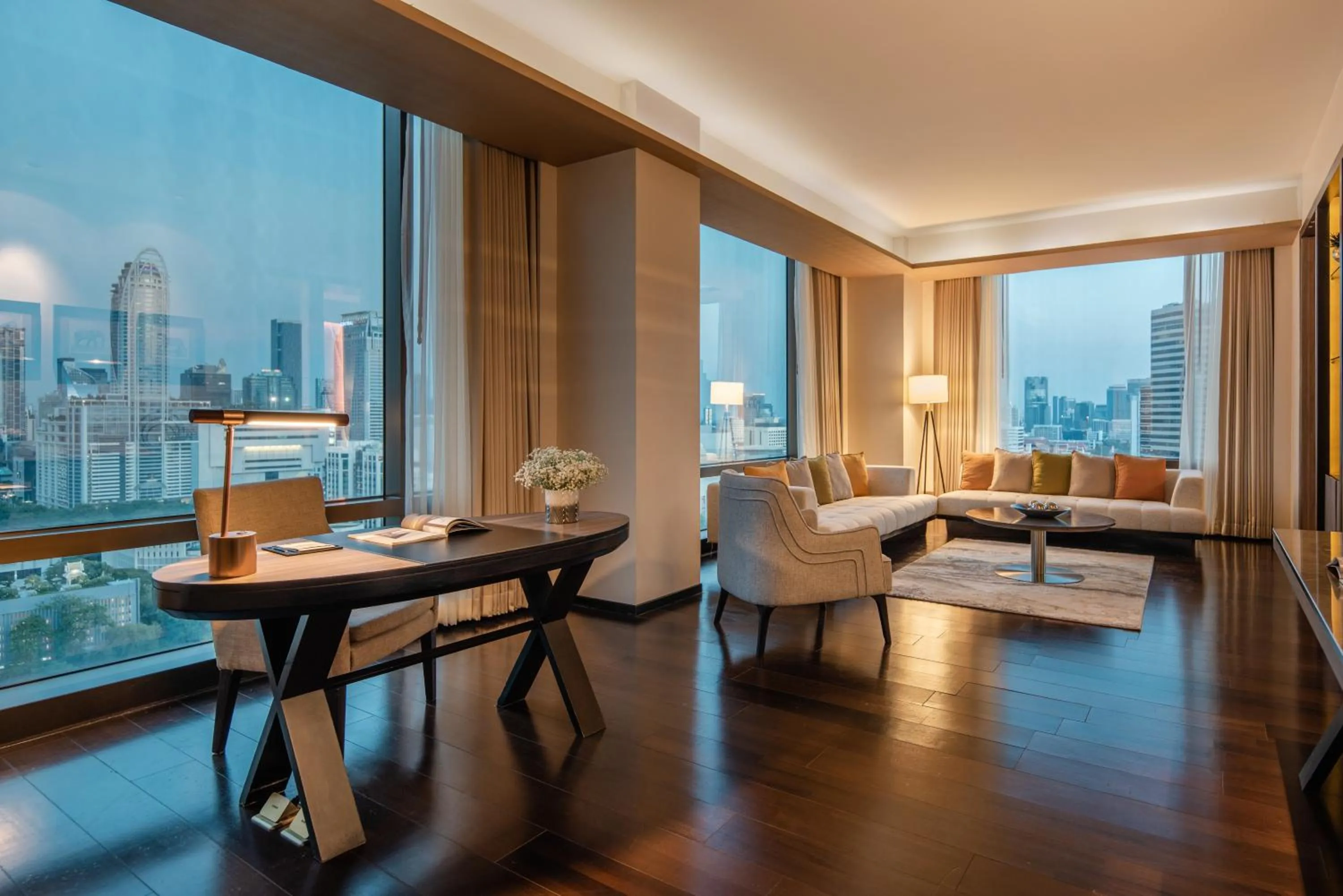Executive Family Suite - Piano Club Privilege in VIE Hotel Bangkok - MGallery Collection