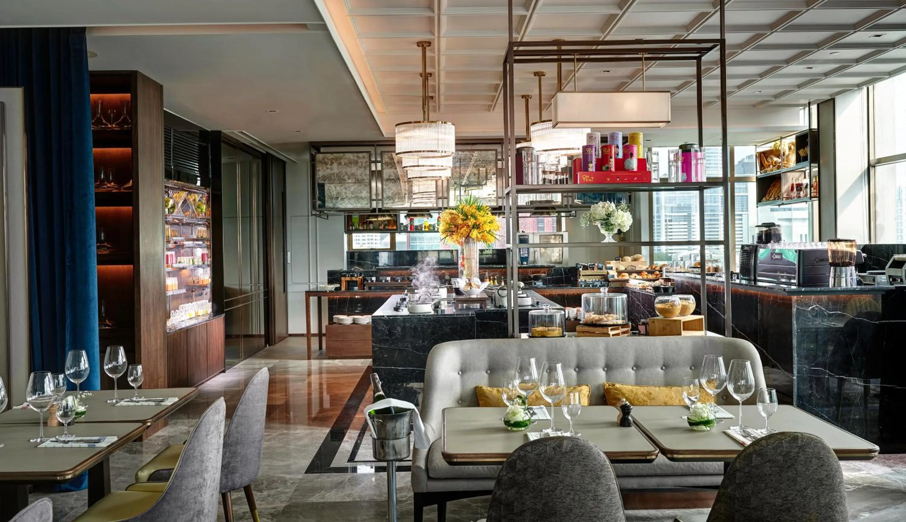 Restaurant/places to eat in VIE Hotel Bangkok - MGallery Collection