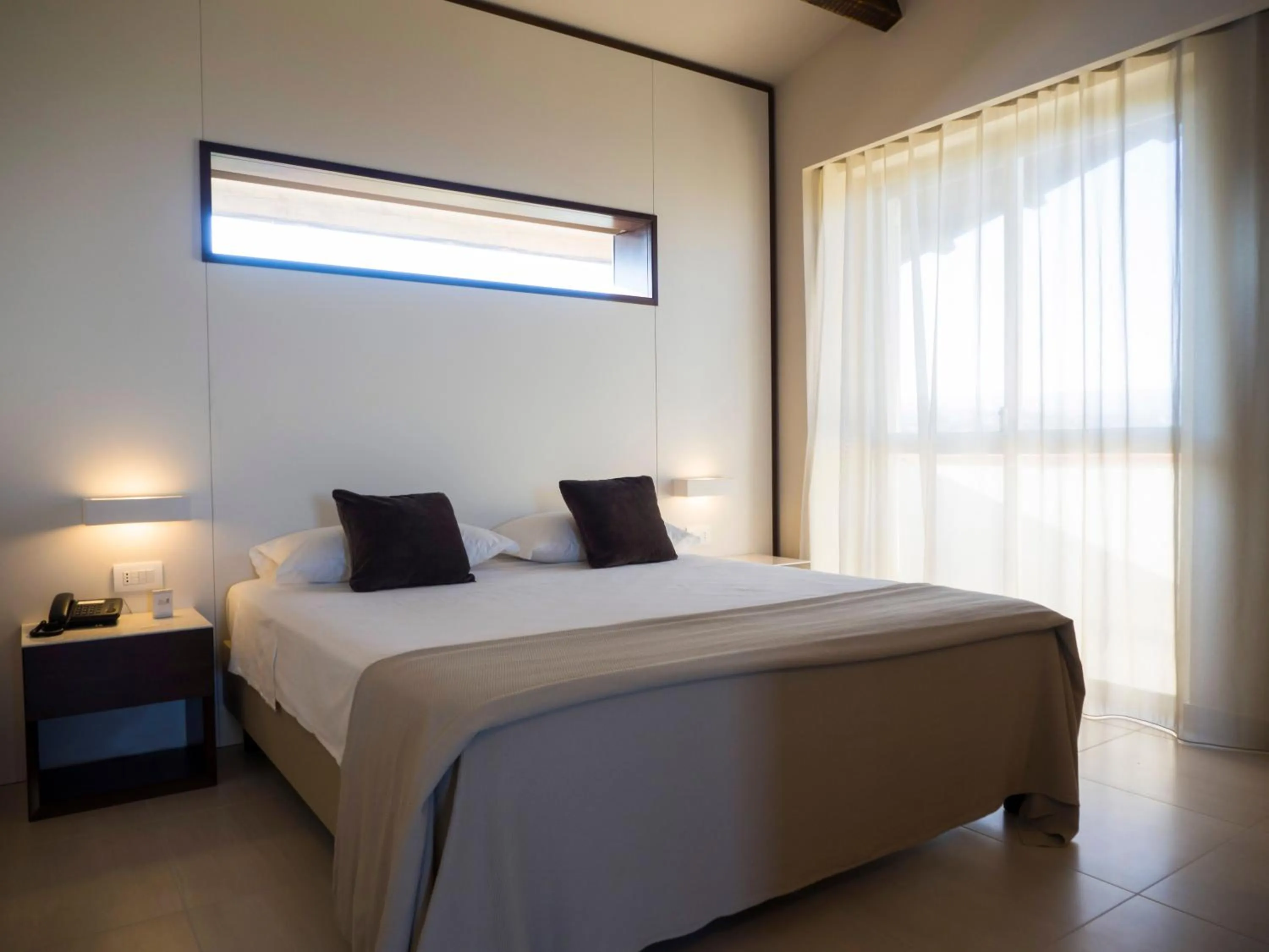 Photo of the whole room, Bed in Grand Hotel President