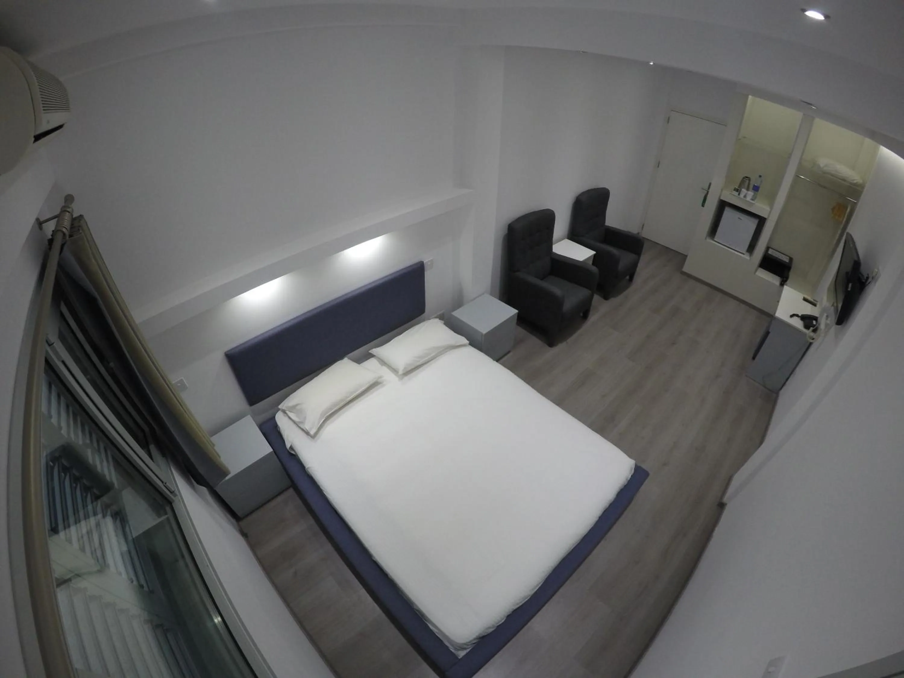 Photo of the whole room, Bed in Asty Hotel