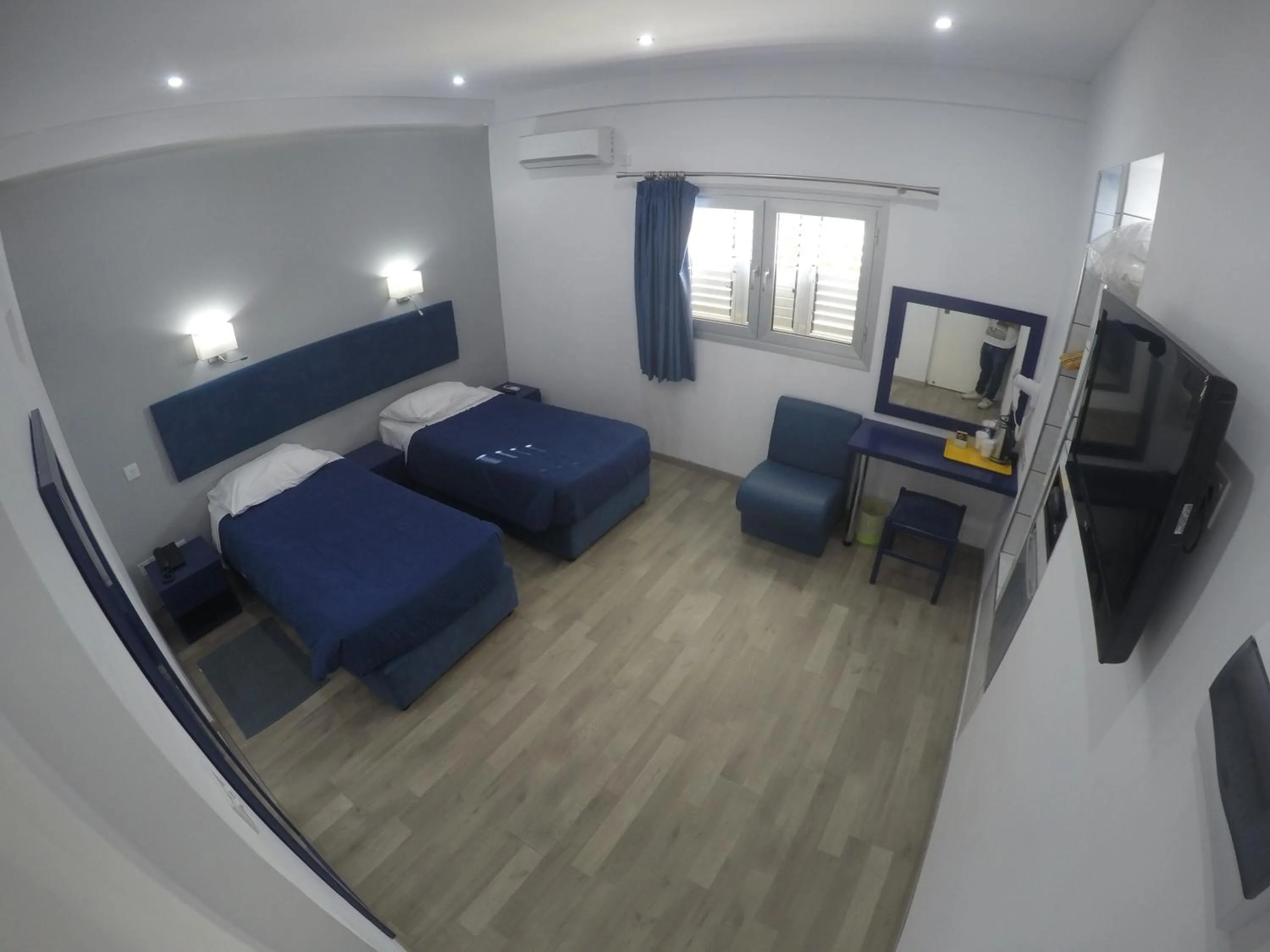 Photo of the whole room, Bed in Asty Hotel