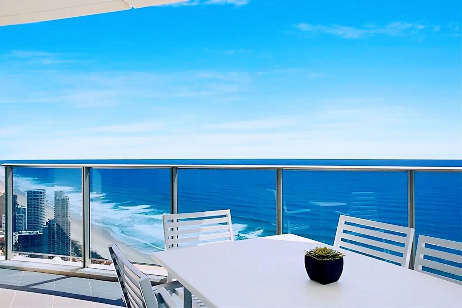 Balcony/Terrace in H Luxury Residence Apartments - Holiday Paradise