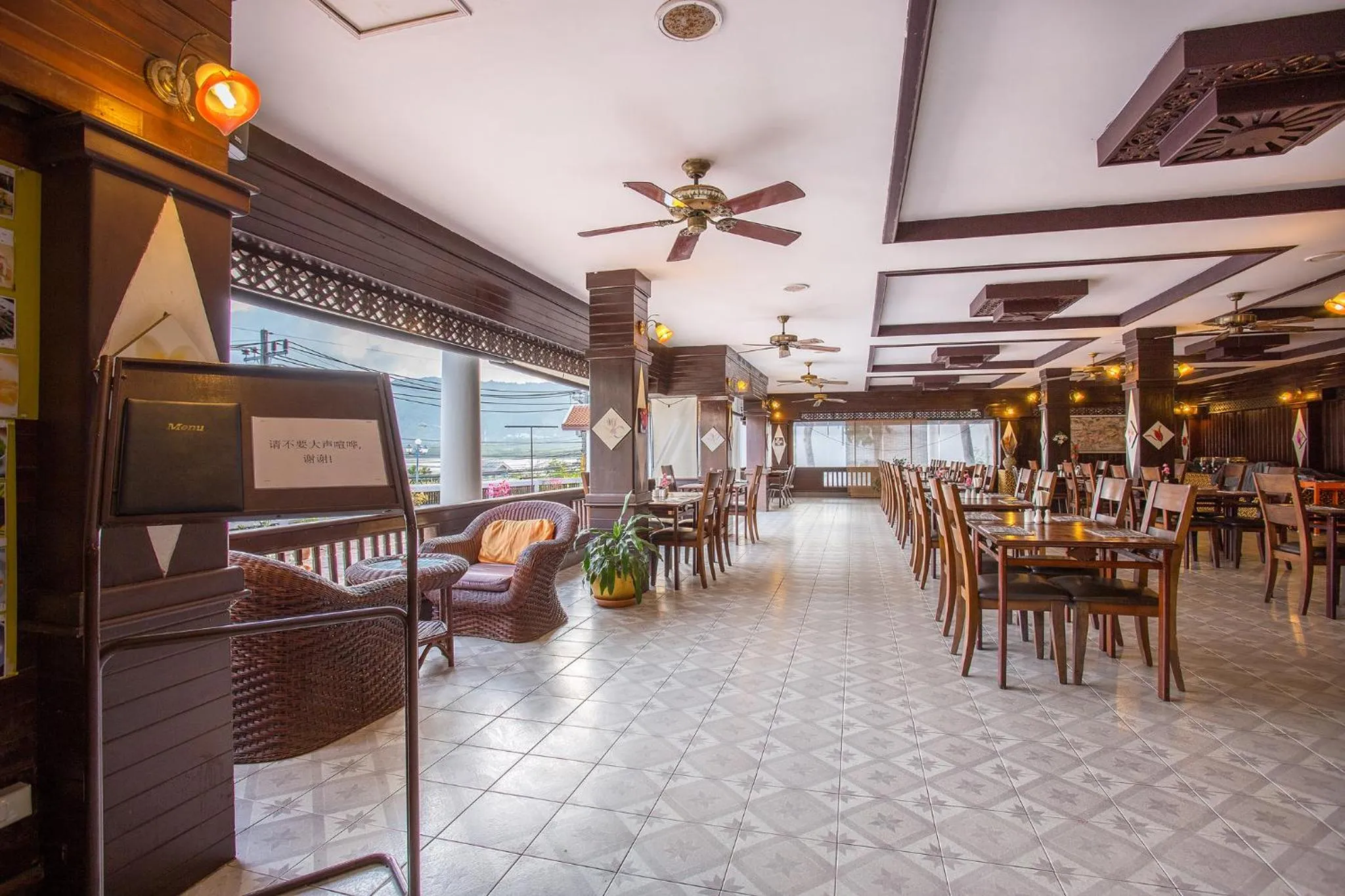 Restaurant/places to eat in Nova Samui Resort