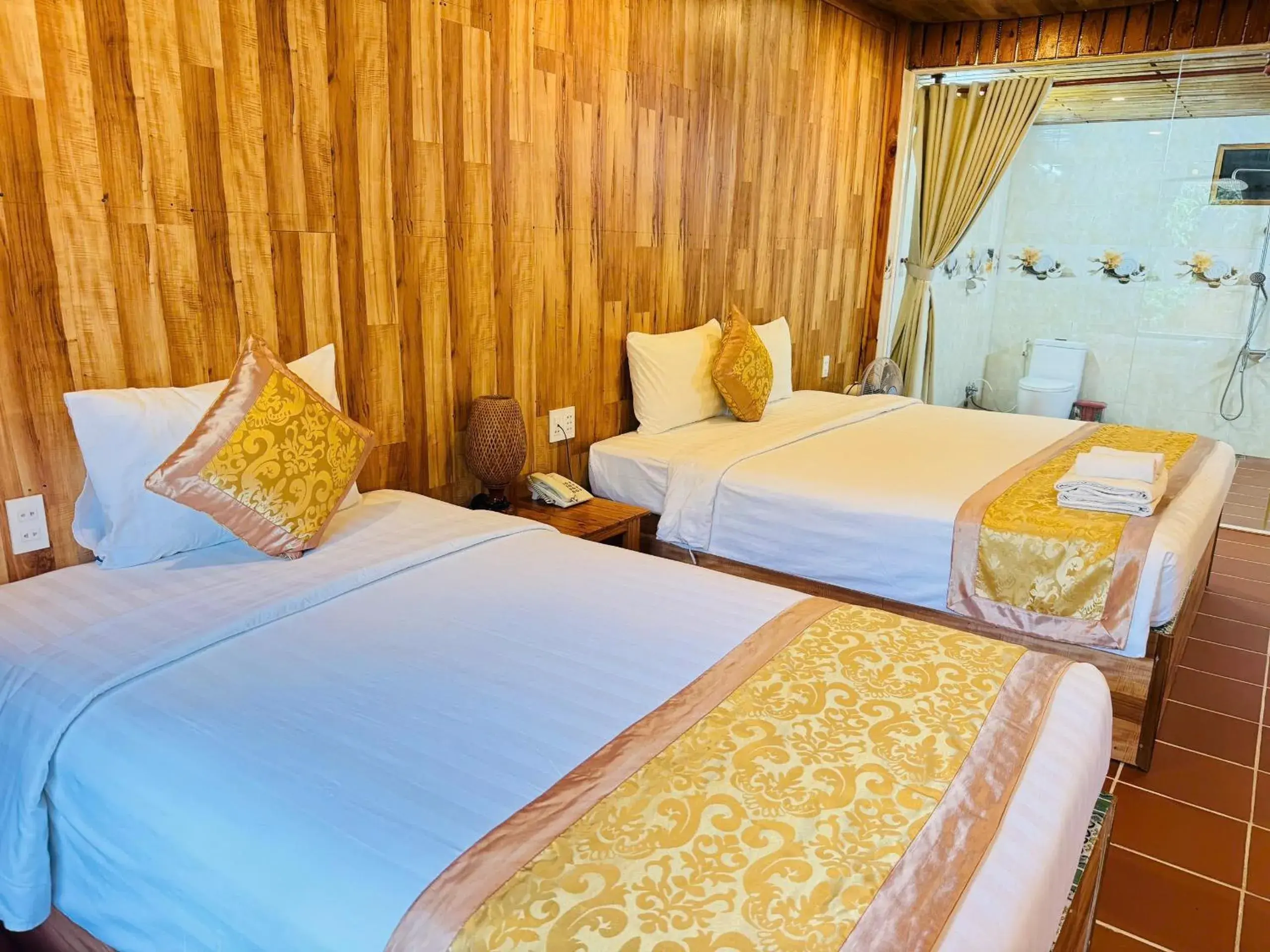 Triple Room with Garden View in Ong Lang Garden Resort Triple Room with Garden View in Ong Lang Garden Resort