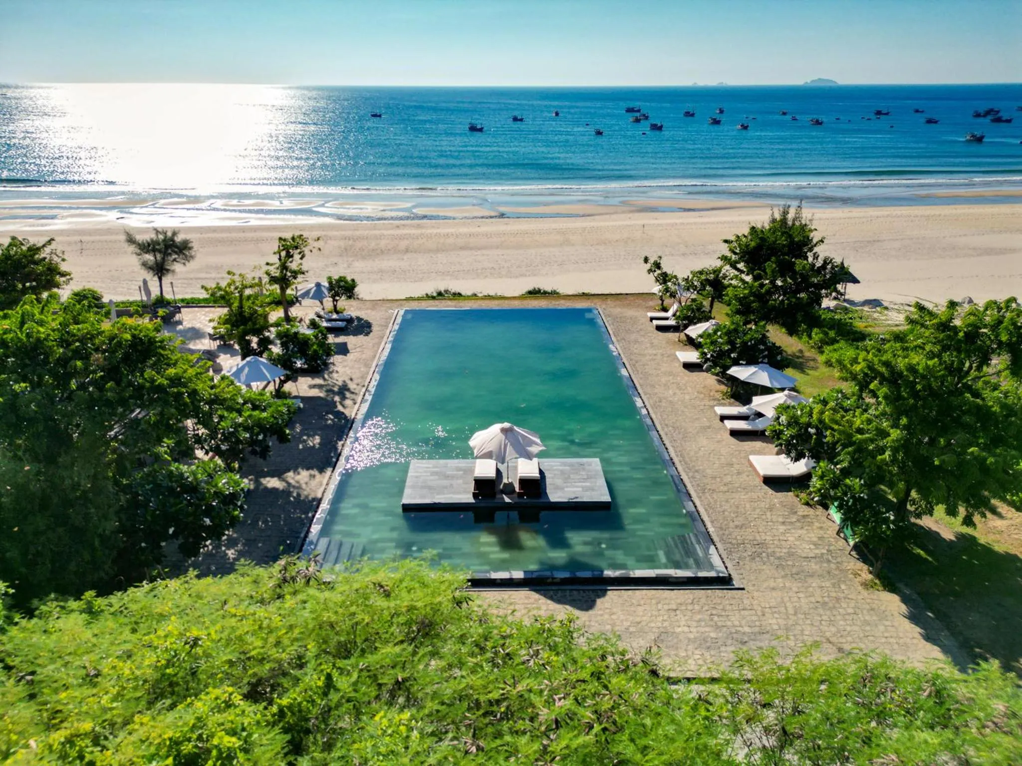 Swimming pool in Crown Retreat Quy Nhon Resort